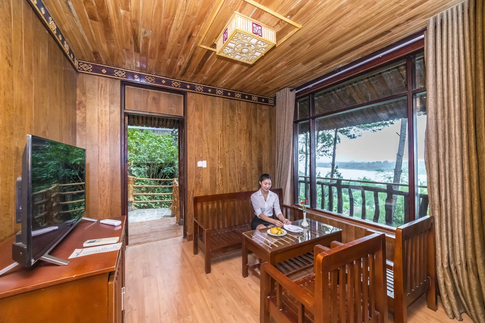 Отель Sankofa Village Hill Resort and Spa
