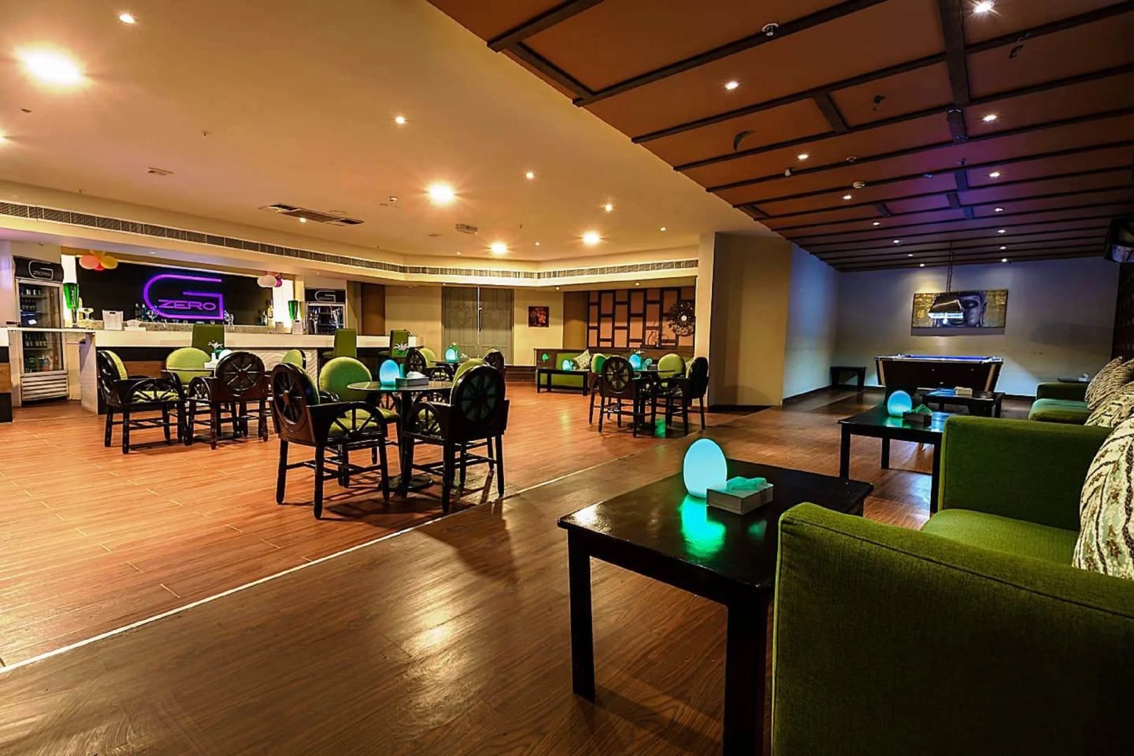 Отель Phoenicia Tower Hotel&Spa