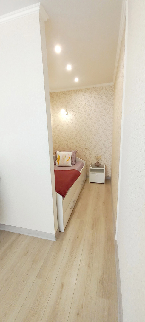 Квартира Просторная однокомнатная в Пролетарском районе