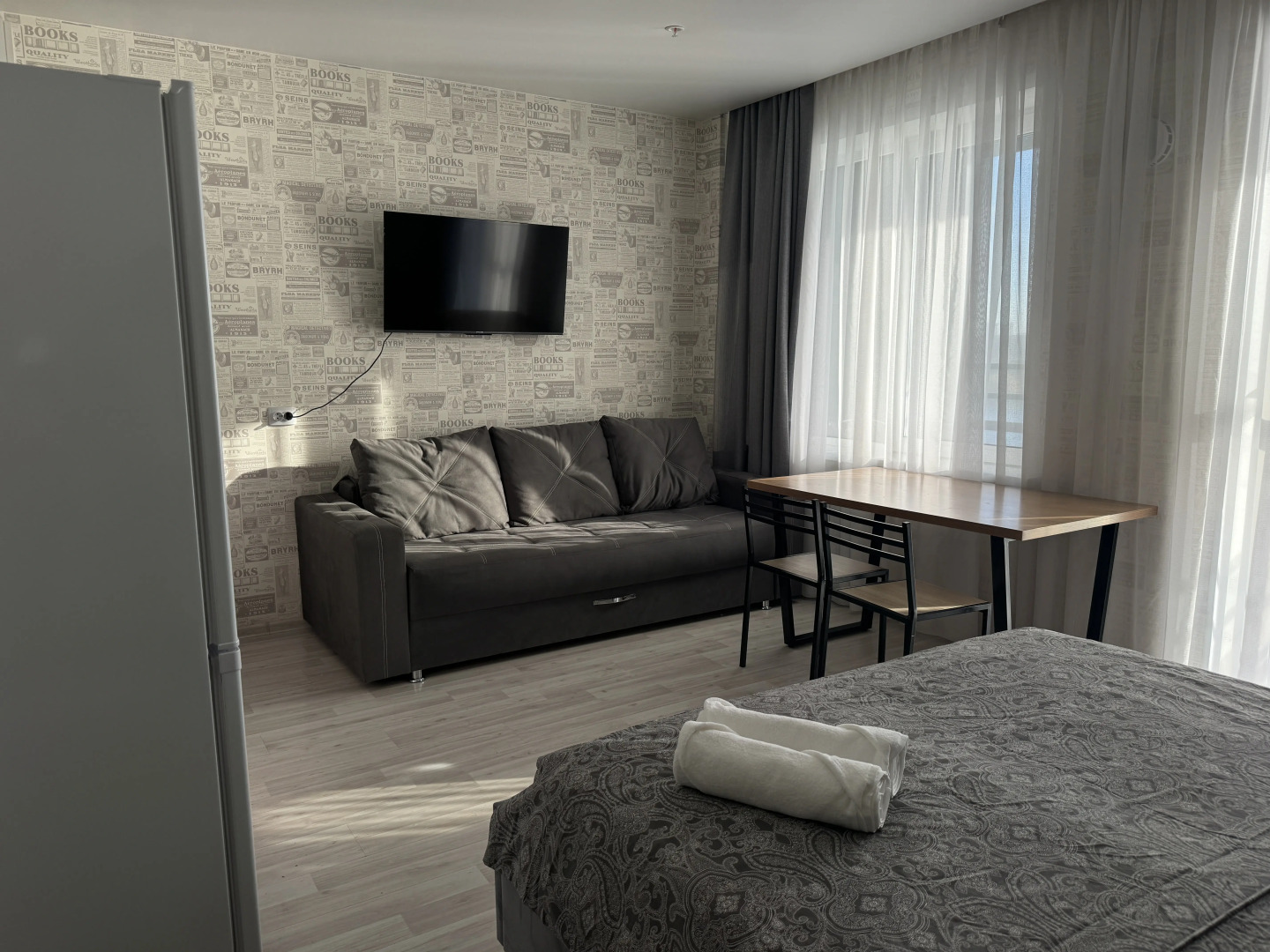 Апартаменты Hugge Place Студия с видом на ОБЬ