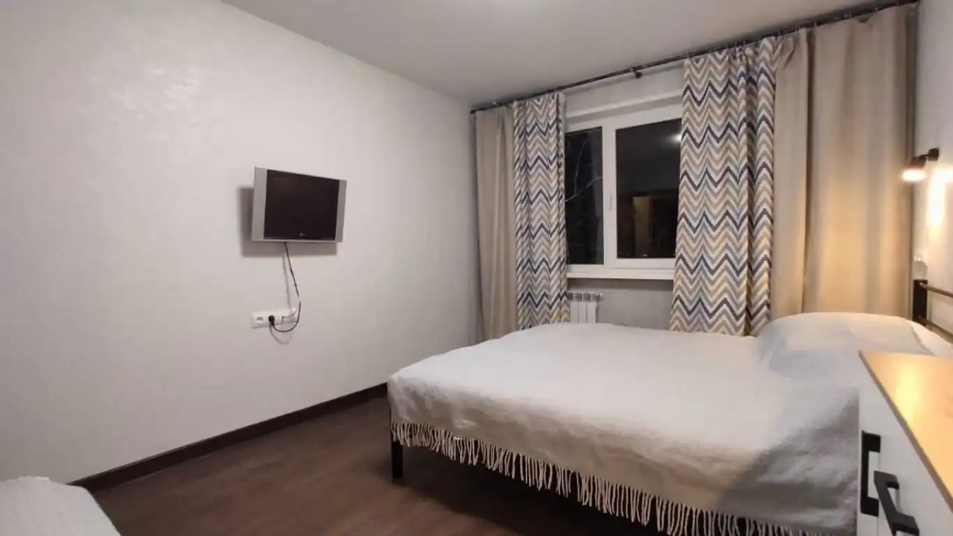 Апартаменты 50 лет Октября 35