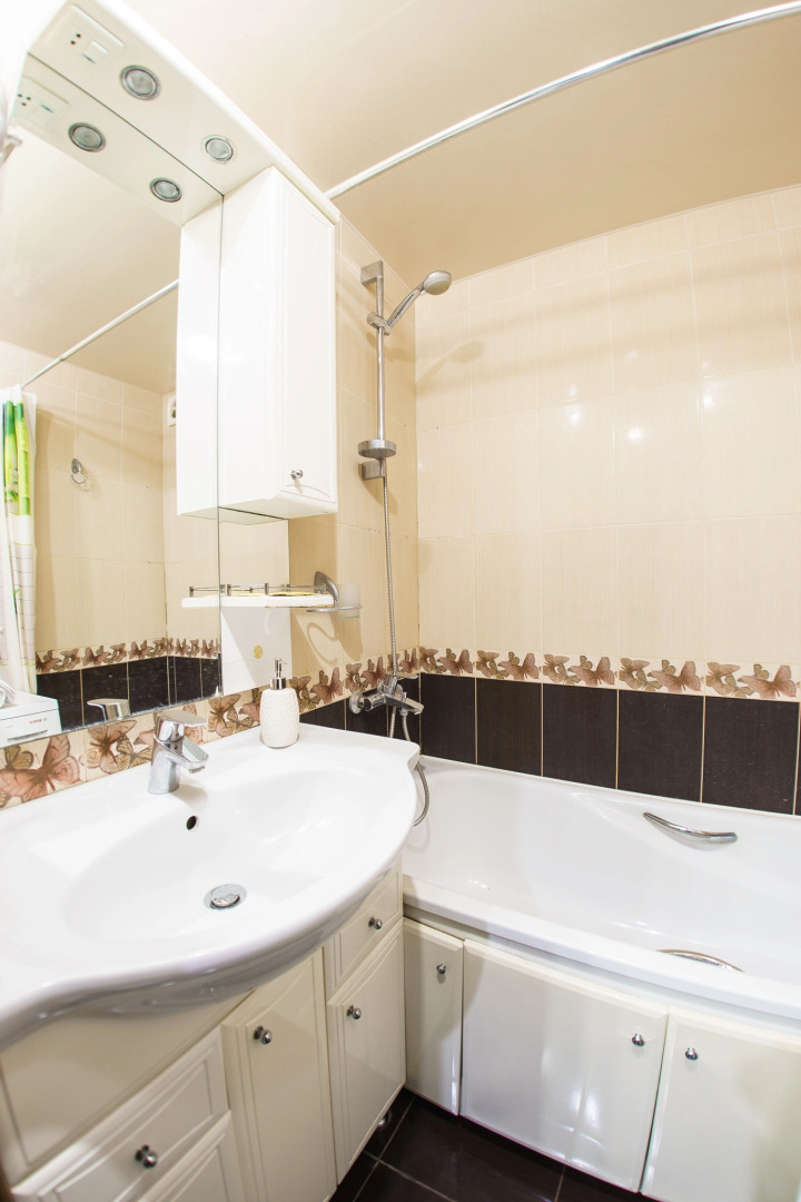 Апартаменты InnDays Староникитская 105