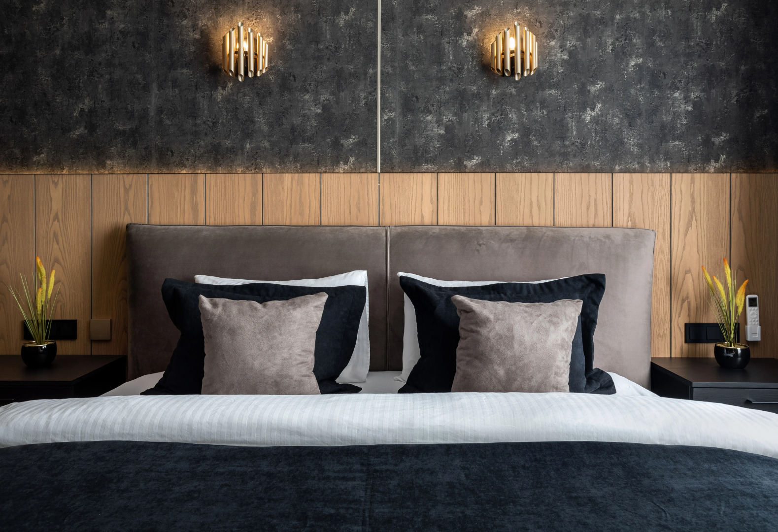 Квартира класса люкс у реки в центре Рыбной деревни, остров Канта в Калининграде