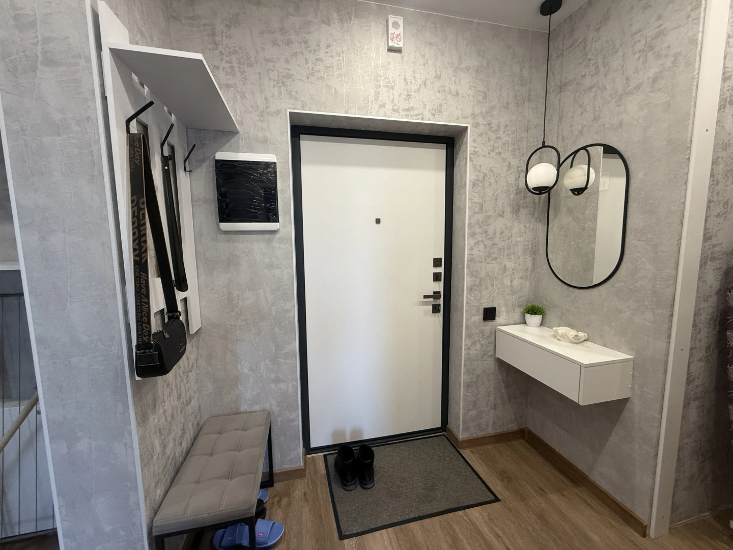 Апартаменты у аэропорта жк Авиатор Гусарская 2