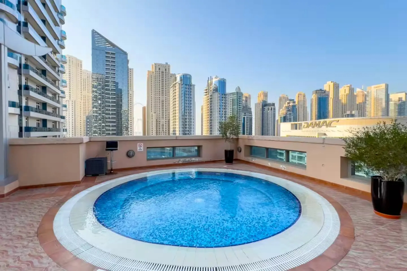 Квартира Luxury and spacious full Marina view