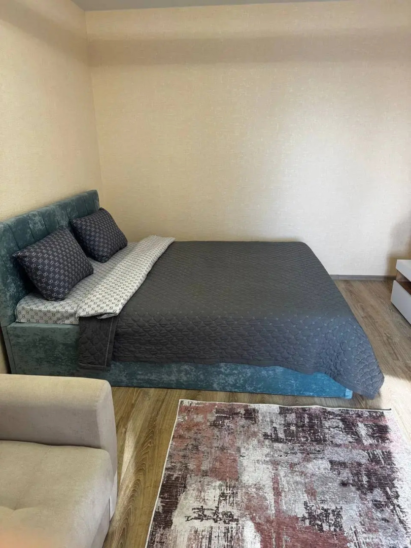 Квартира на улице 9 Января 68к1