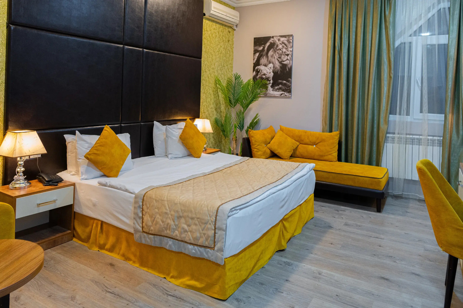 Отель Square Boutique