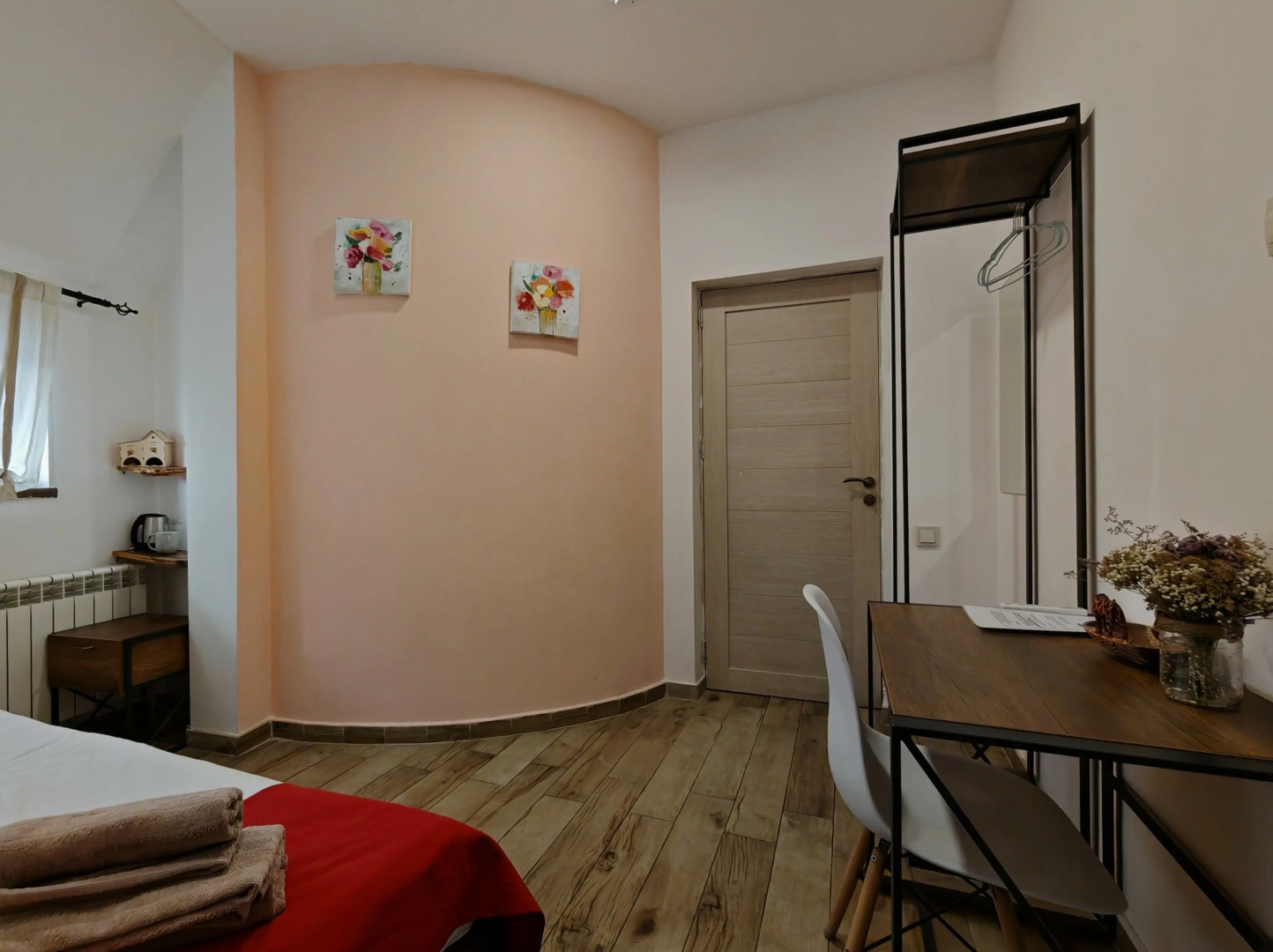 Отель Blur Inn Gallery