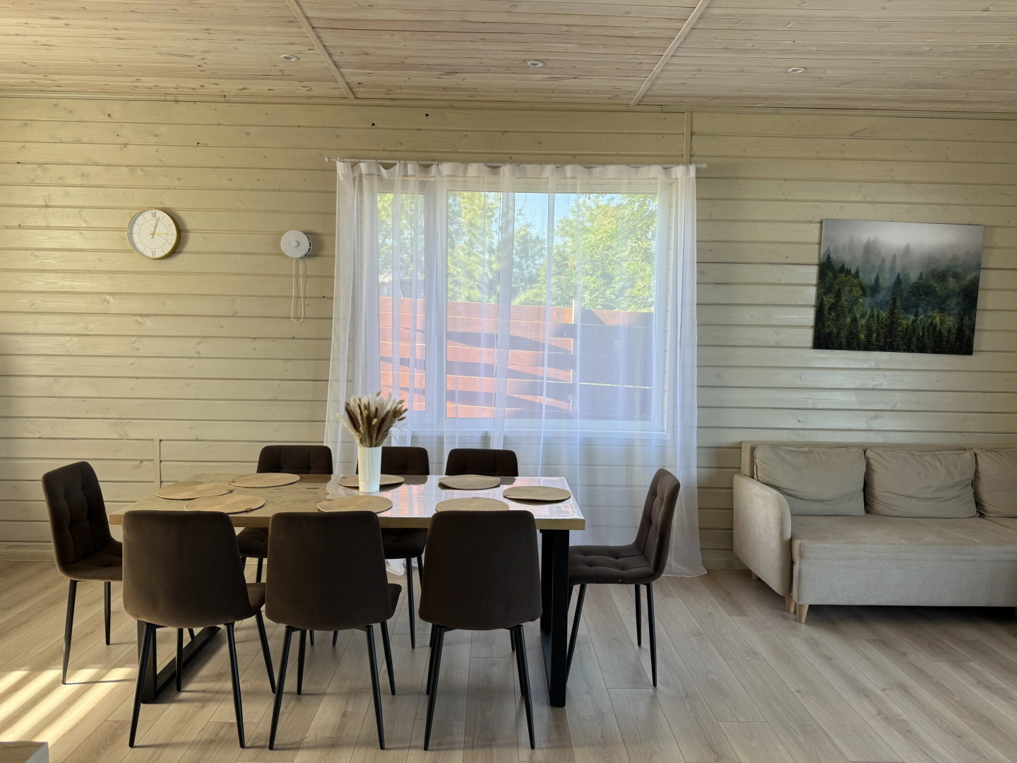 Частный дом у озера Онежская Горка