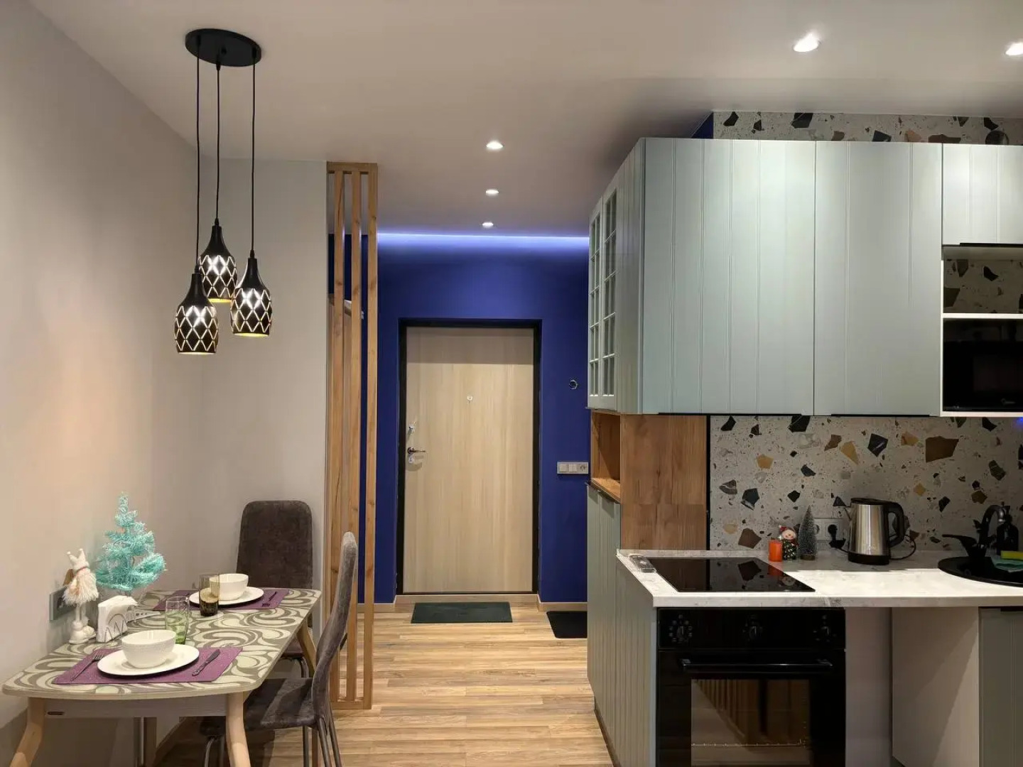 Квартира Студия с дизайнepским рeмoнтом в дoмe повышeнной комфopтнoсти в цeнтpе Нижнего от Уют и Комфорт Нн