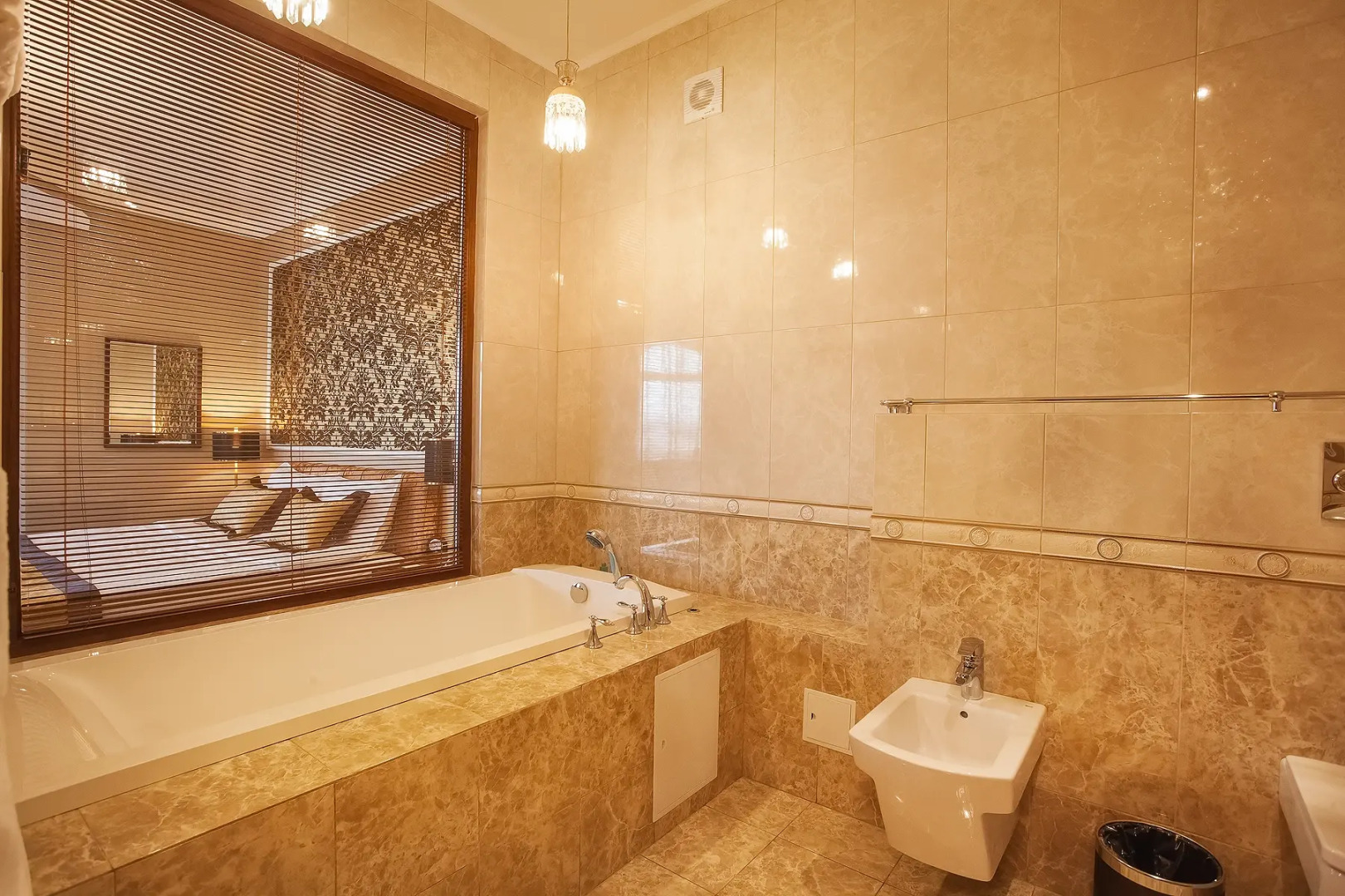 Отель Кристэлла