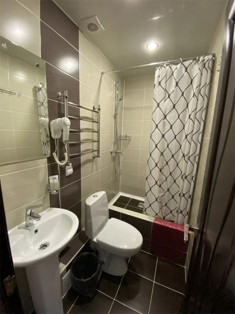 Отель Корона