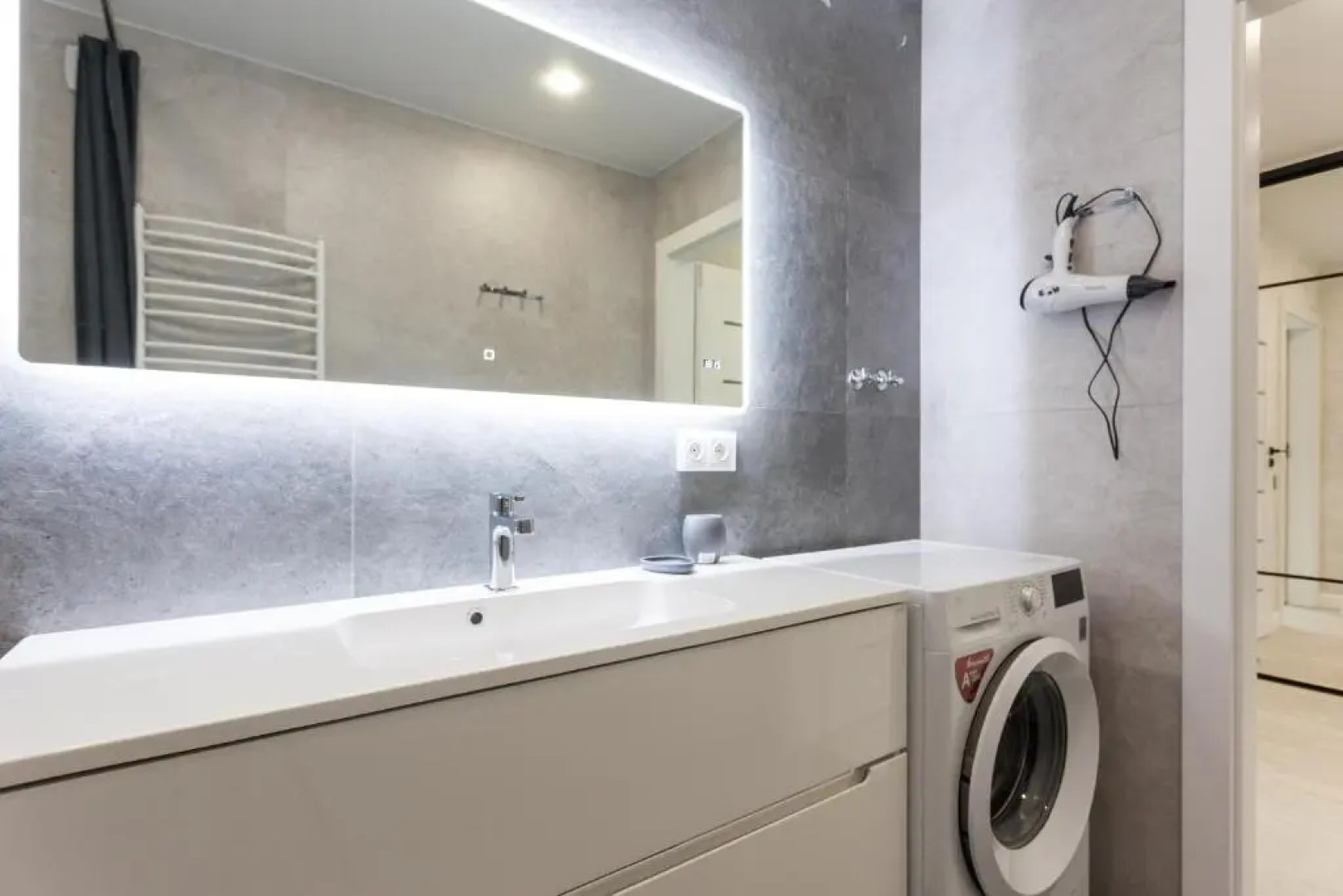 Апартаменты Трёхкомнатный Люкс, центр, площадь Победы, Черняховского 10А, Колибри#10А