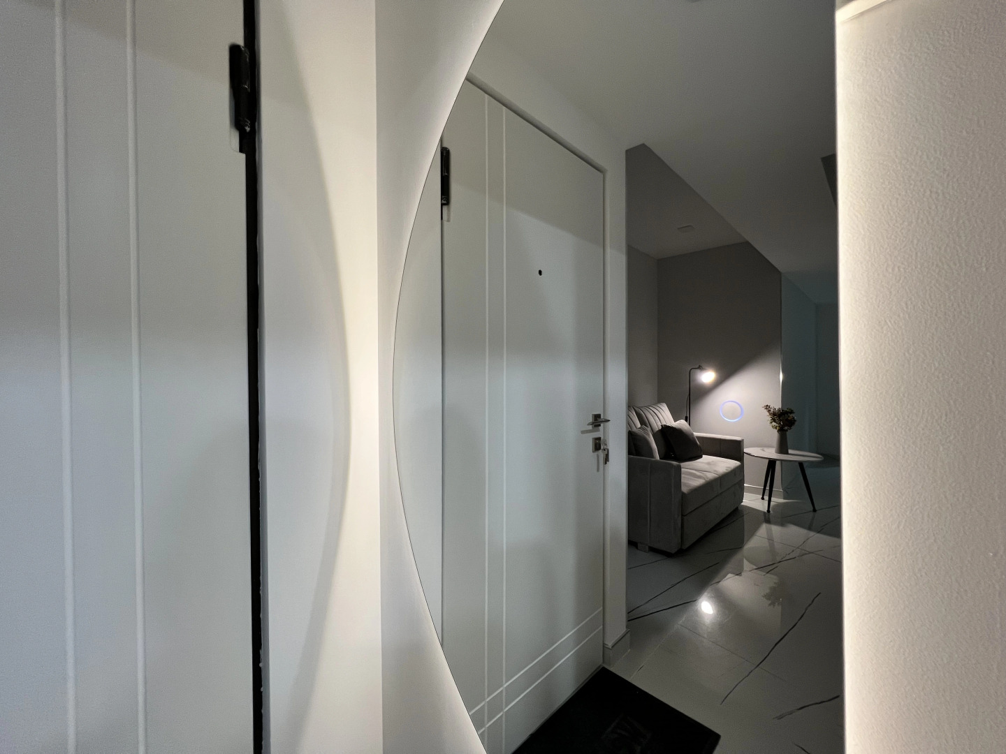 Апартаменты New Modern Classic City Center