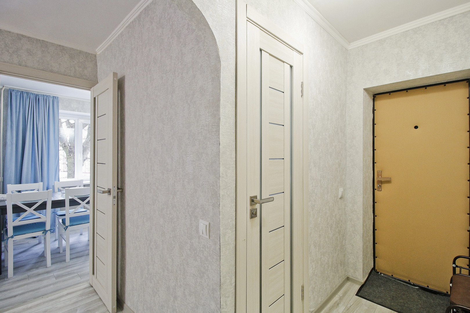 Апартаменты у Площади Победы