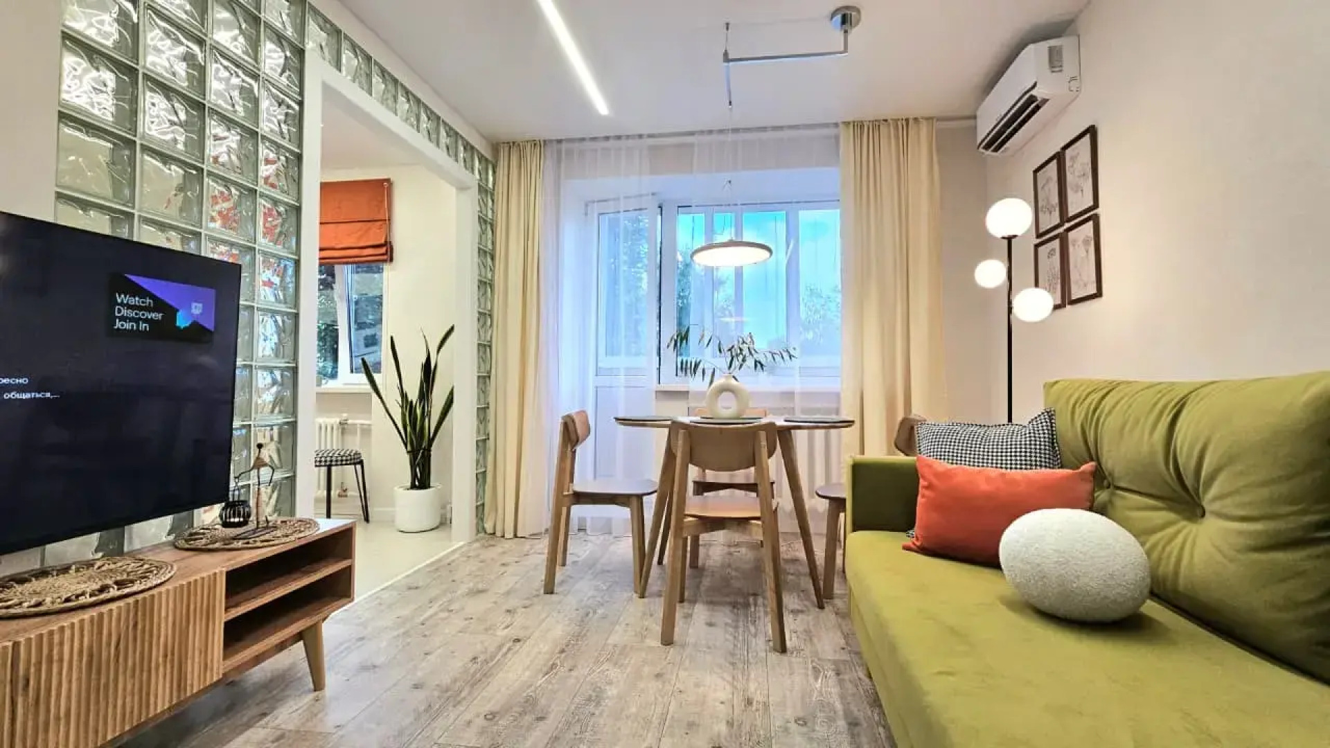 Квартира у Озера Кабан: Стильный Ремонт и Идеальное Расположение!