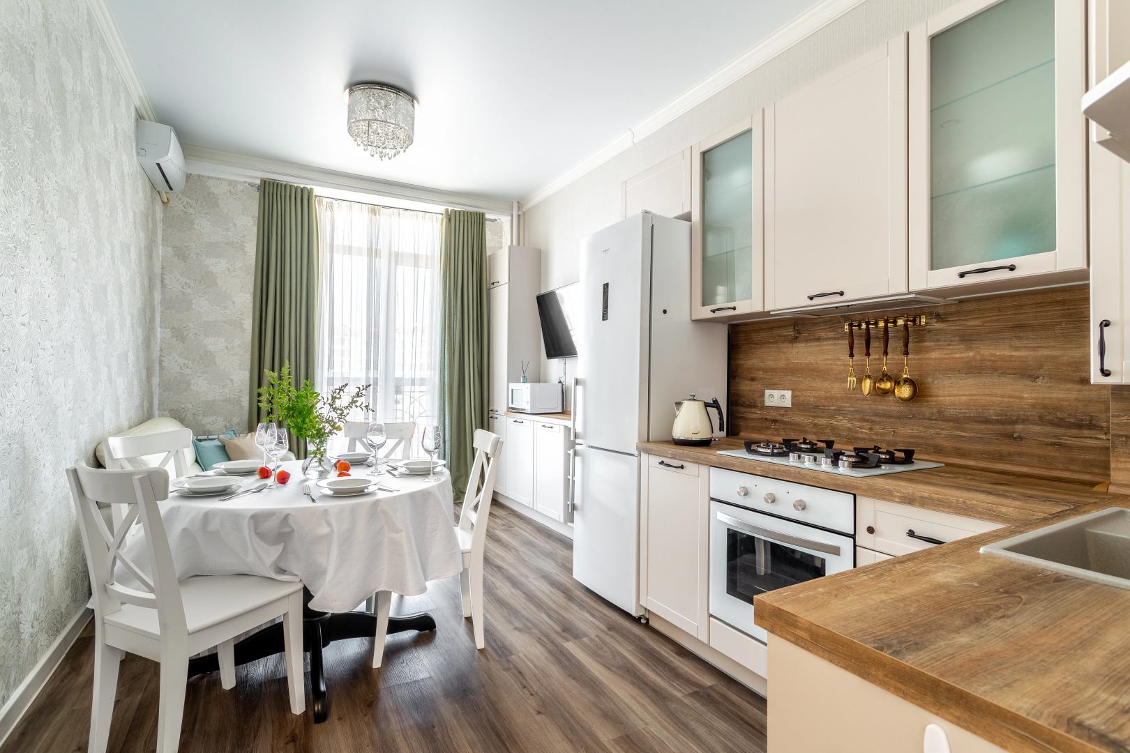 Апартаменты с Видом на Море от Home Group apartments