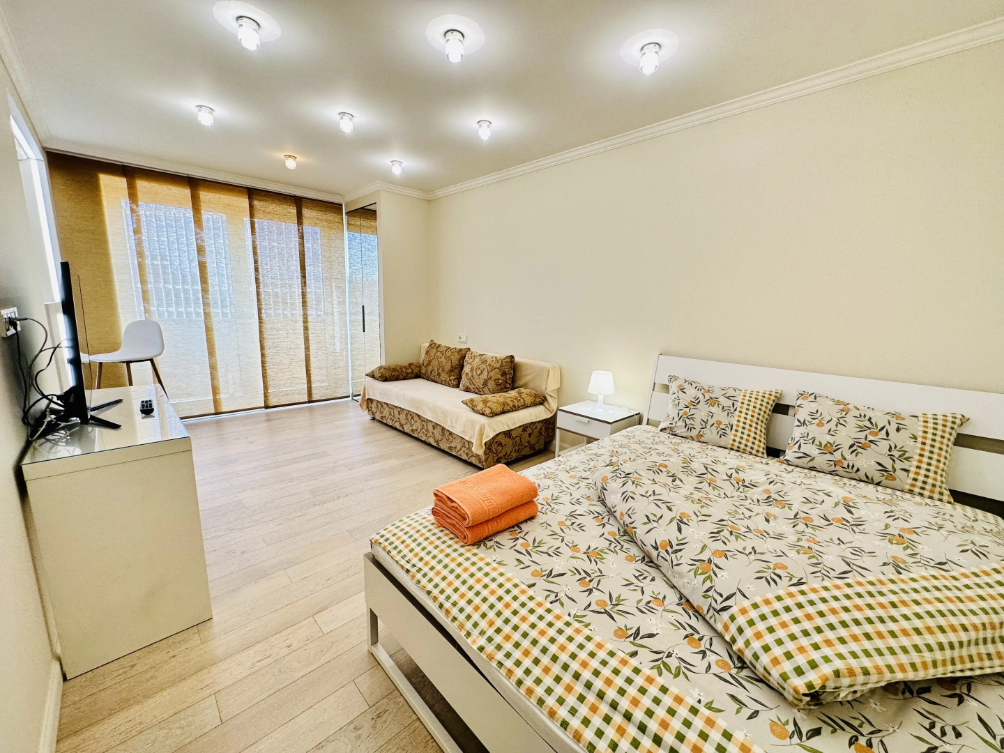 Апартаменты HotelRoom24 Грузинский переулок 12