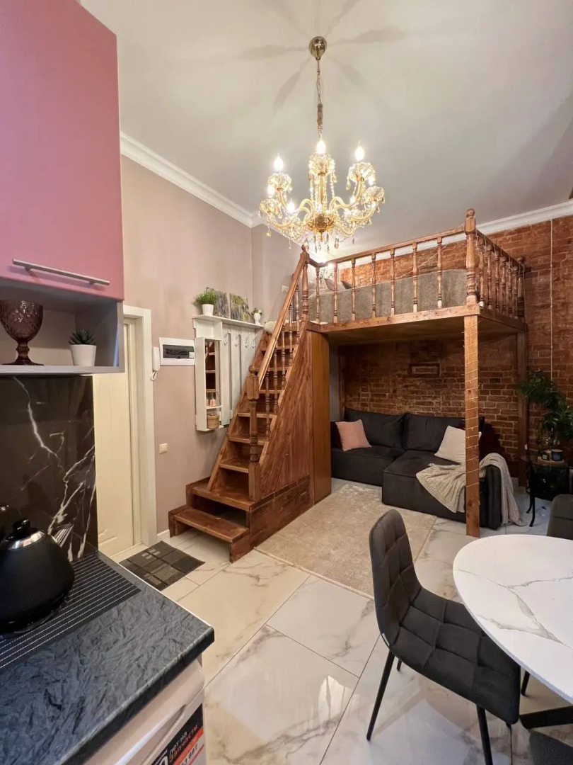 Апартаменты Loft Retro Lucky Room у метро Бауманская