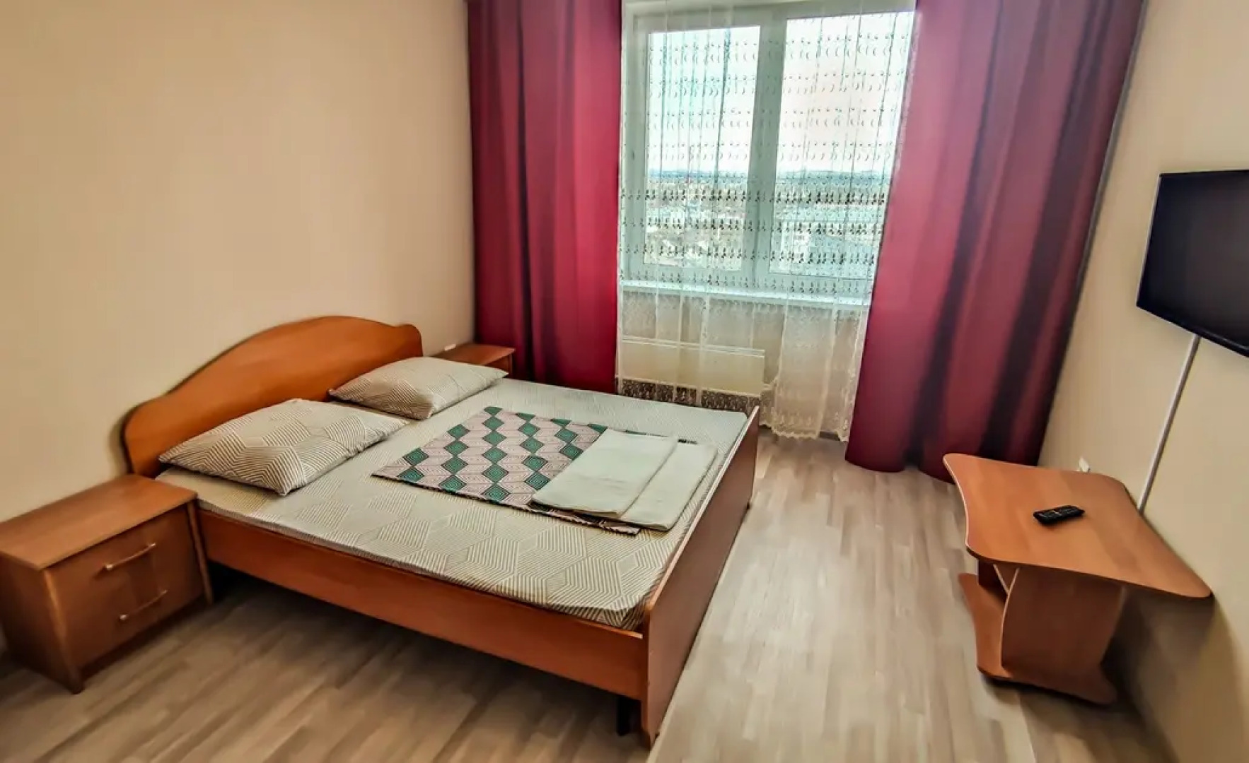 Апартаменты Сутки Как Дома на Красноармейская 16б