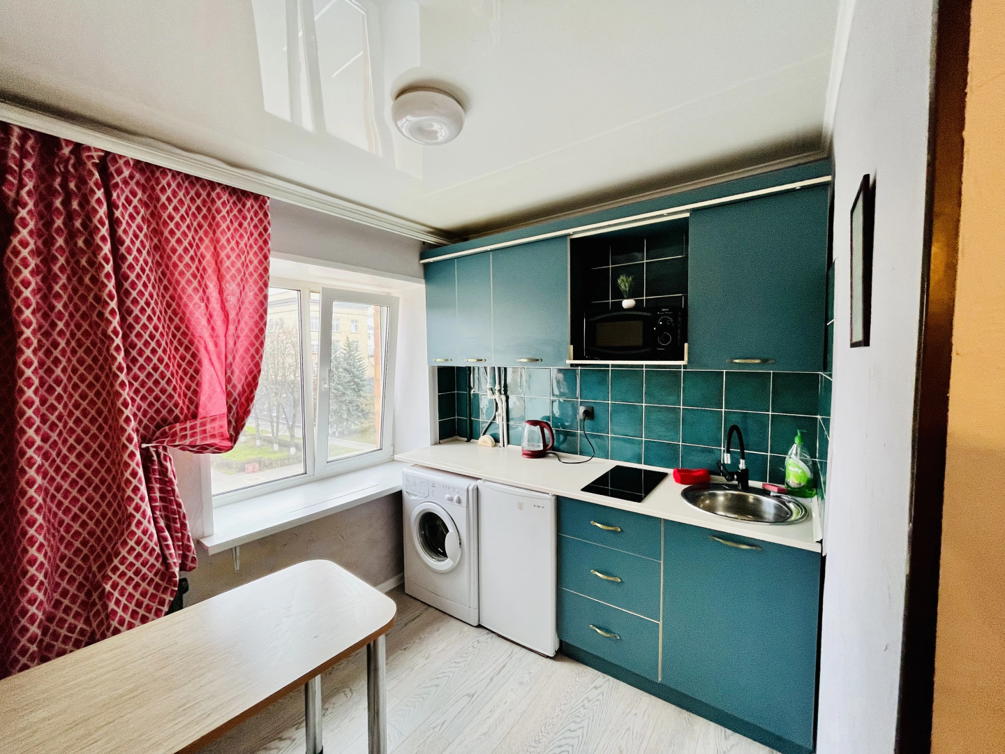 Апартаменты на Площади