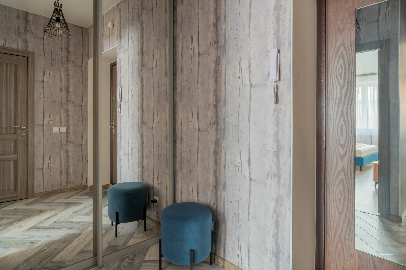 Апартаменты Volgarooms Графит в центре