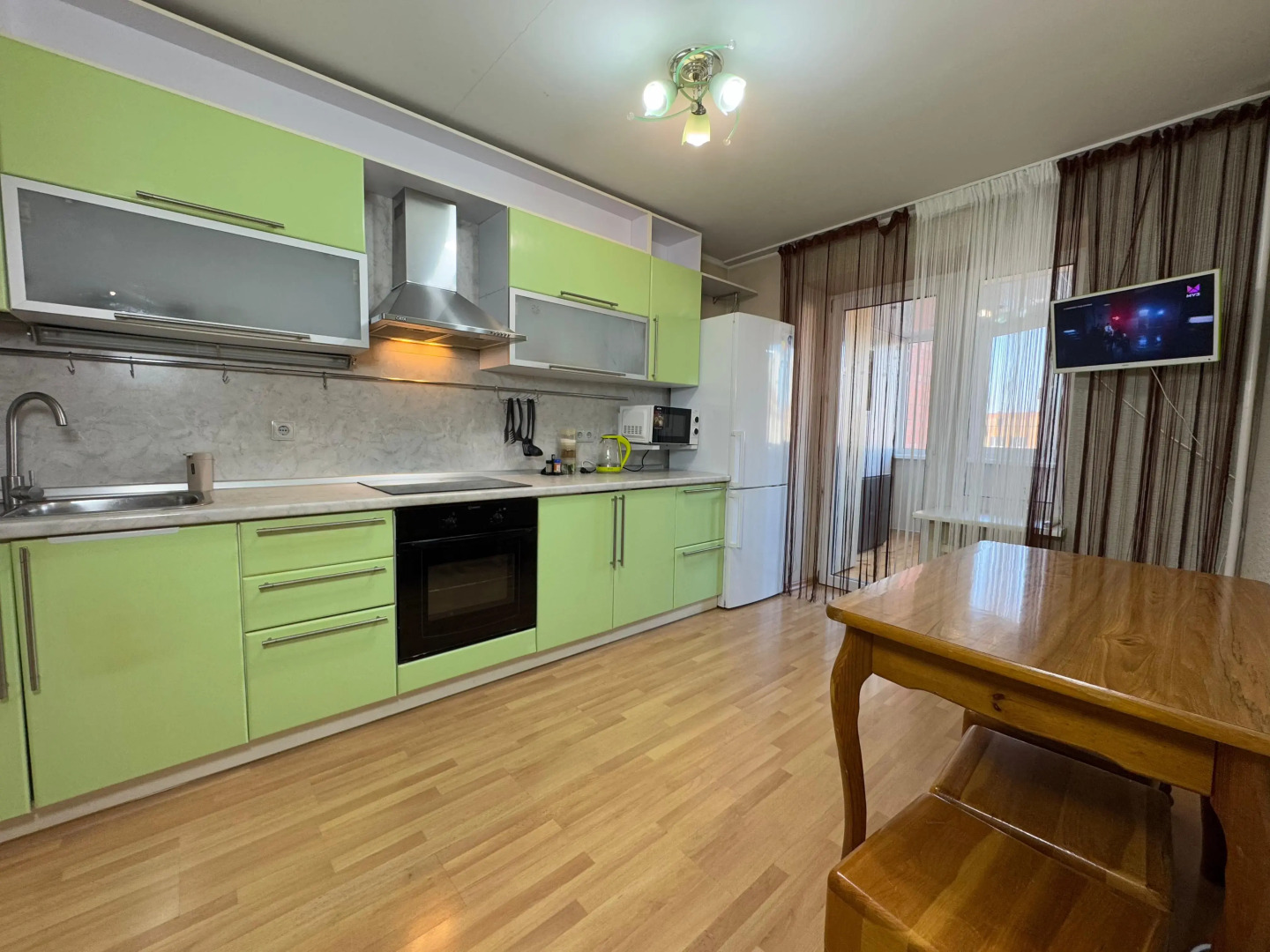 Квартира 3-Комнатная Верхнепортовая 64а