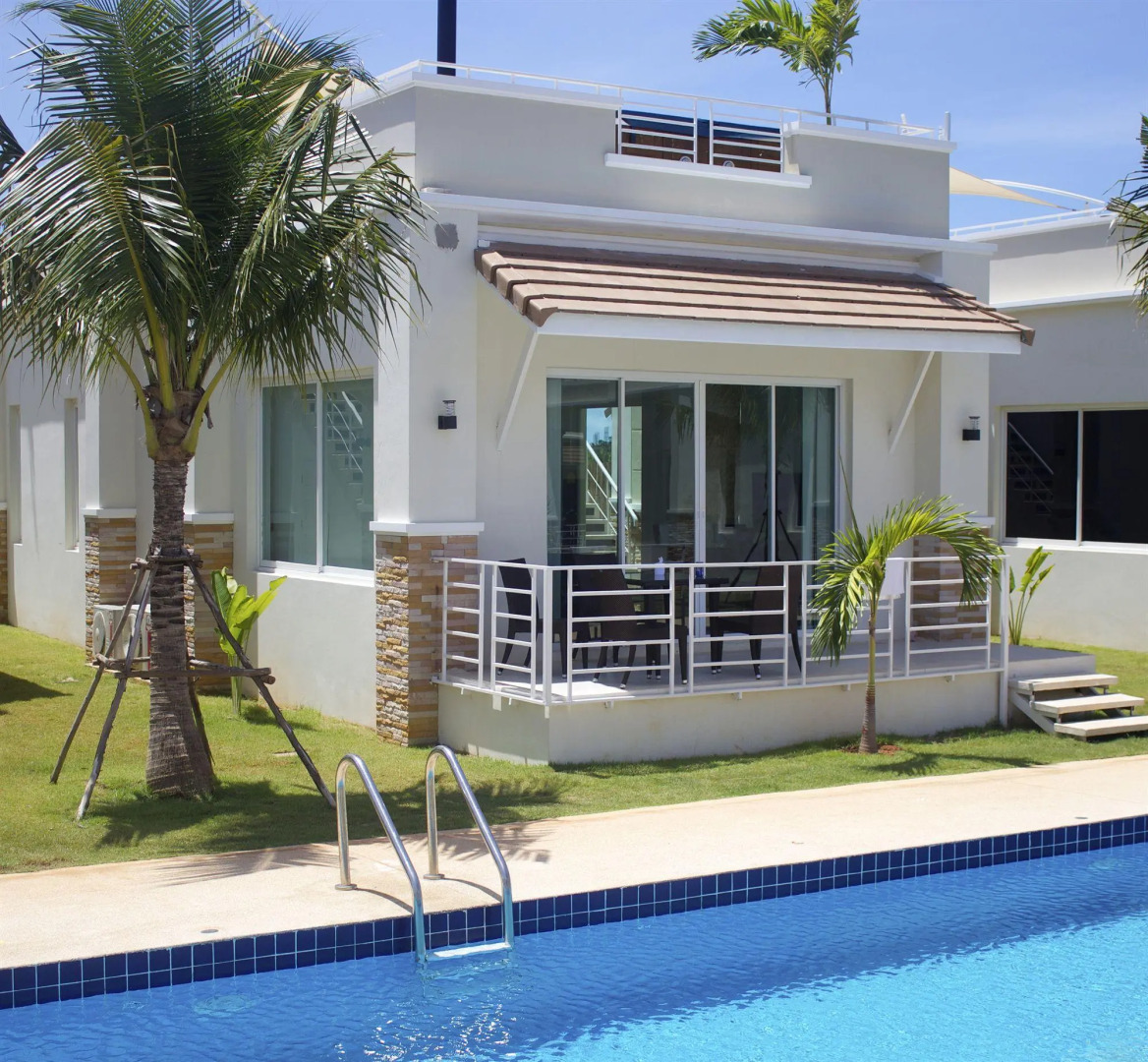 Отель The Oriental Beach Pearl