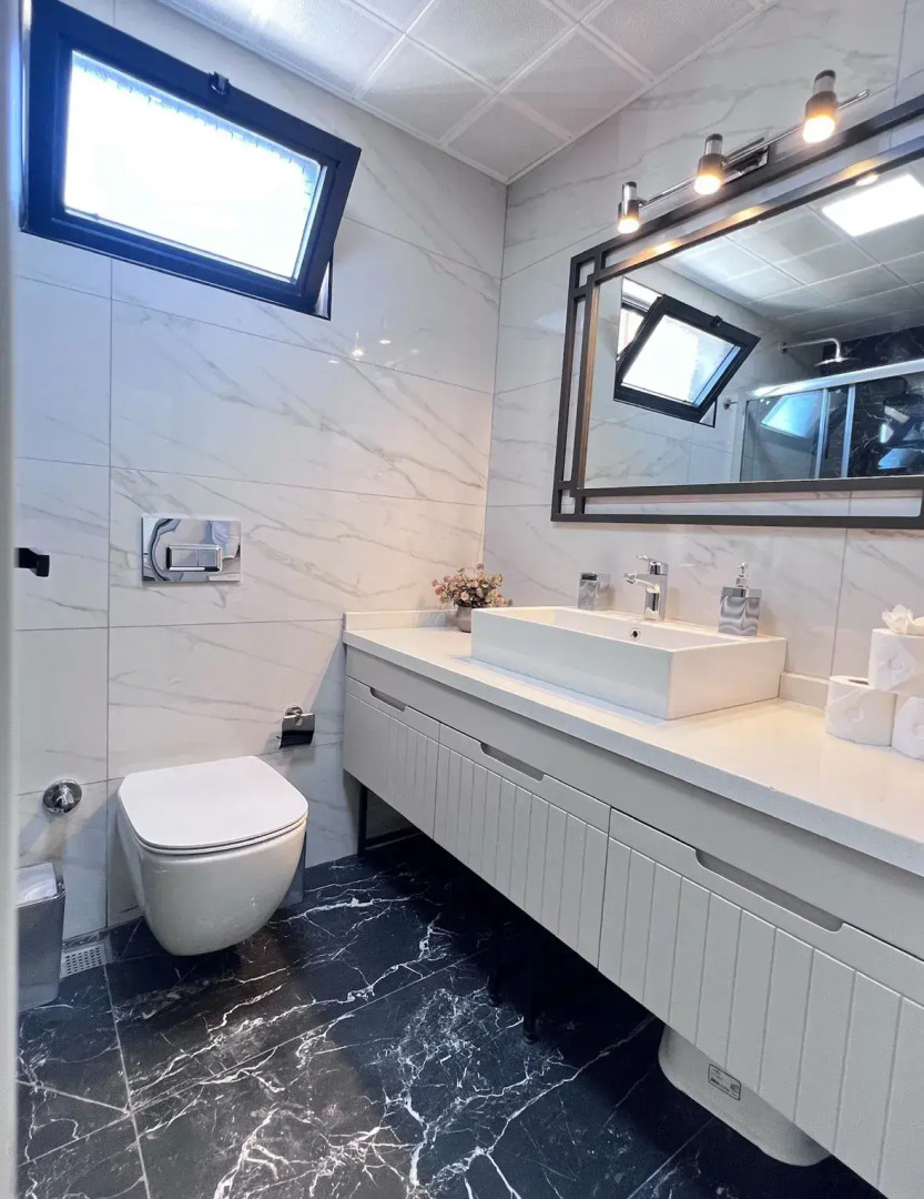 Вилла Deniz в Чамьюва 3+1 с подогреваемым бассейном