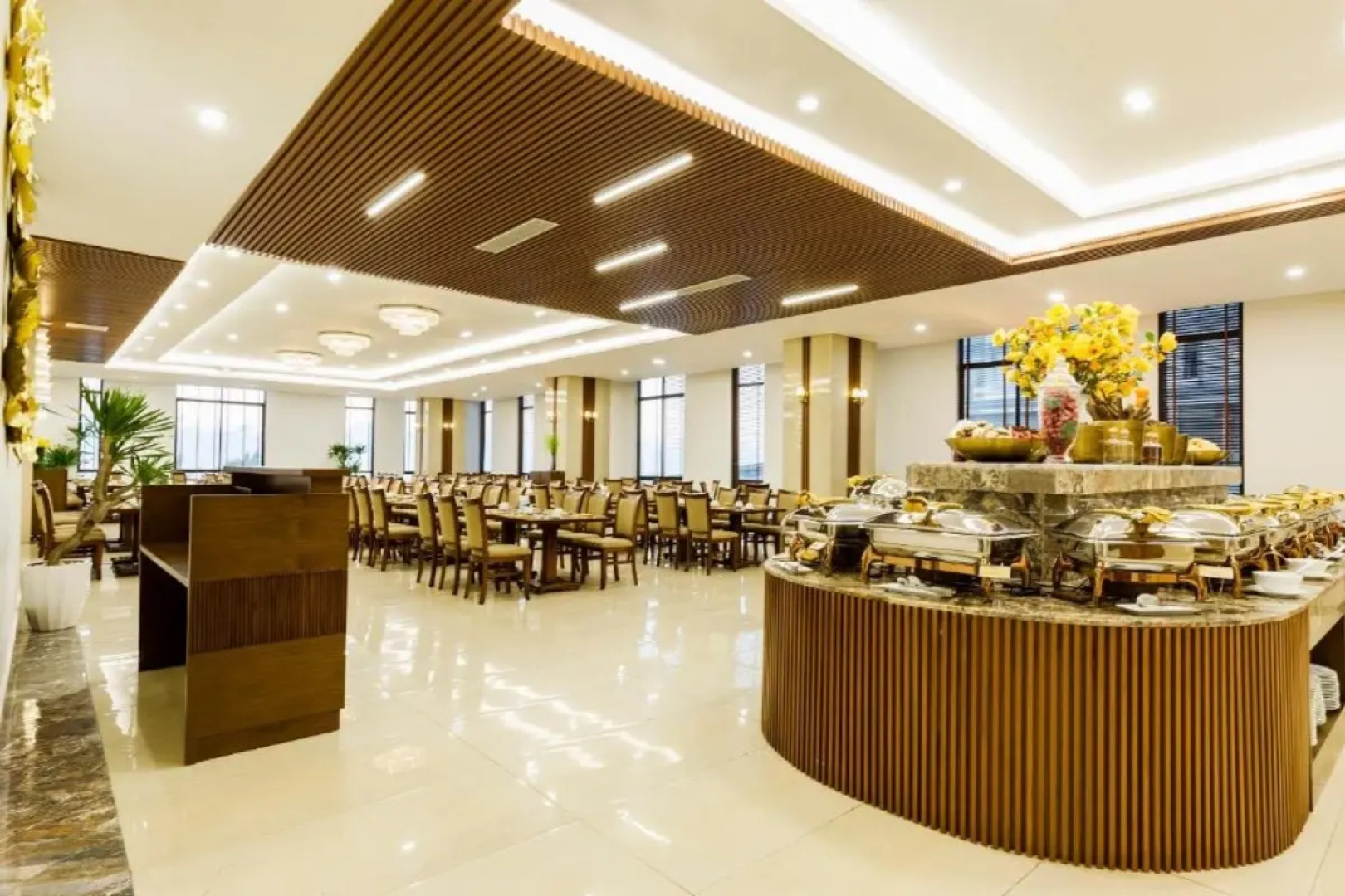 Отель Balcona Hotel Da Nang