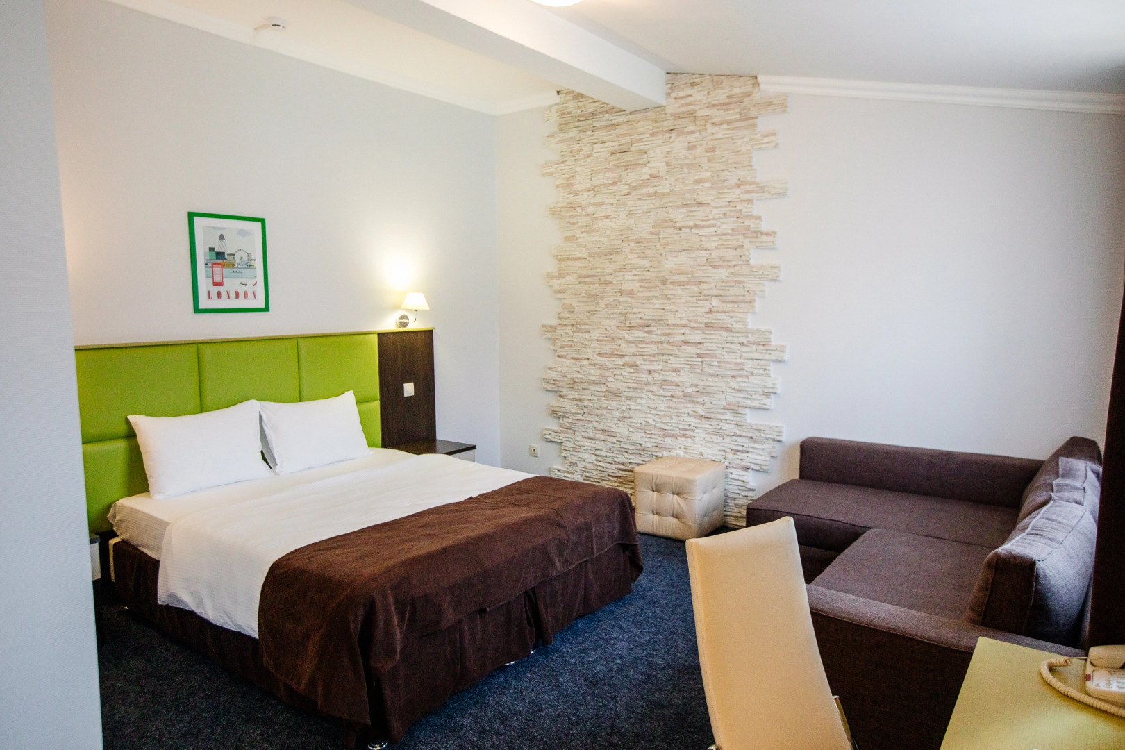 Отель Есенин