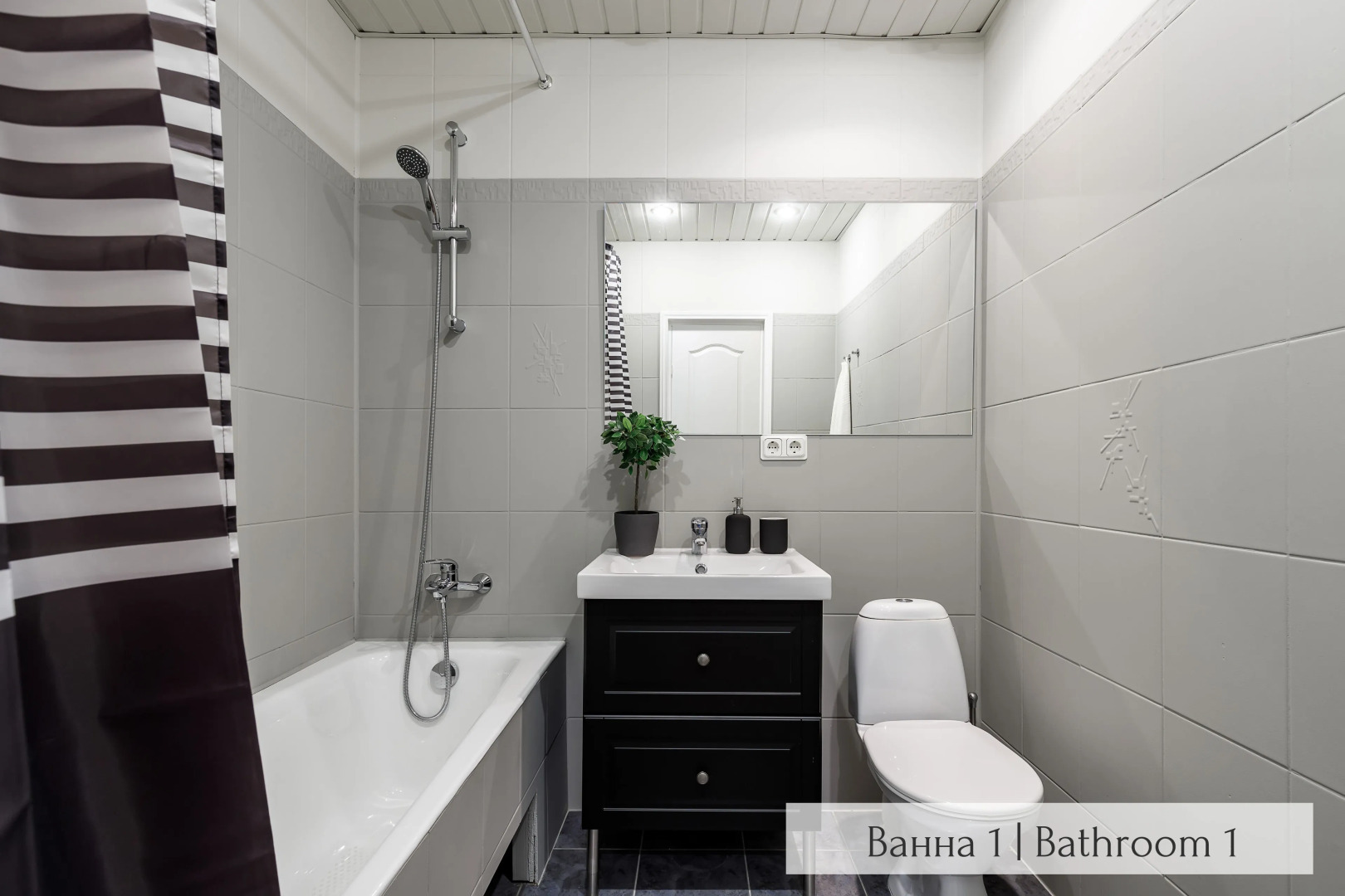 Апартаменты Minin Apartments у Эрмитажа 220 кв.м.