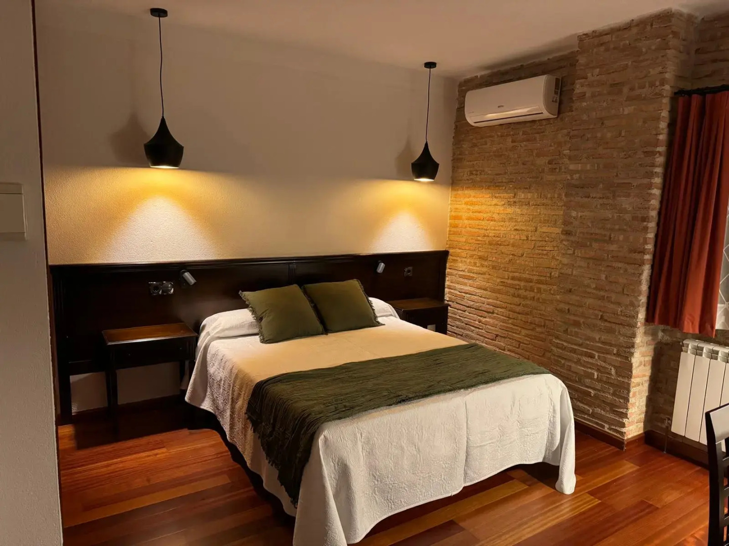 Hospedium Hotel La Fuente