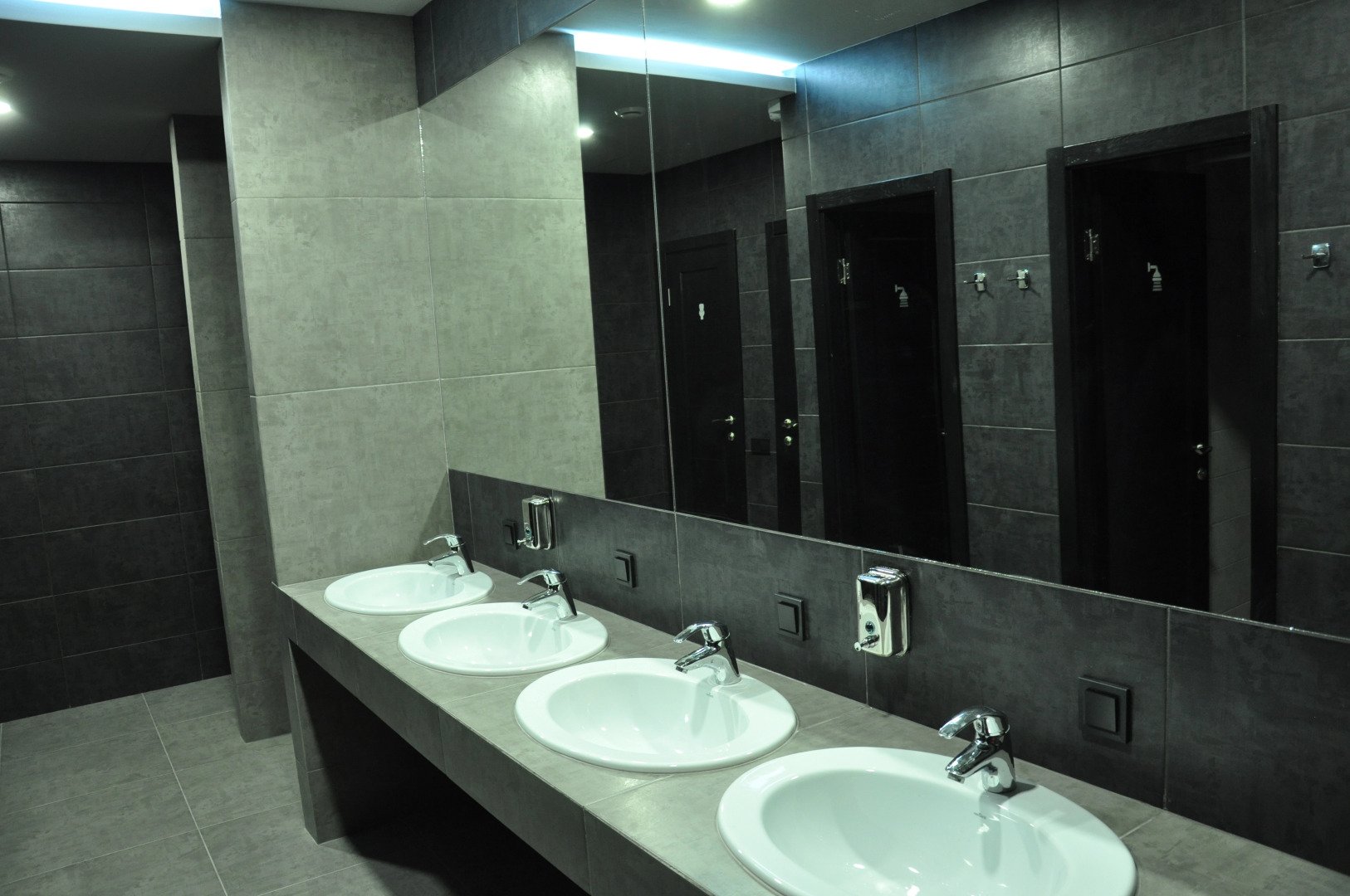 Хостел Full House Capsule