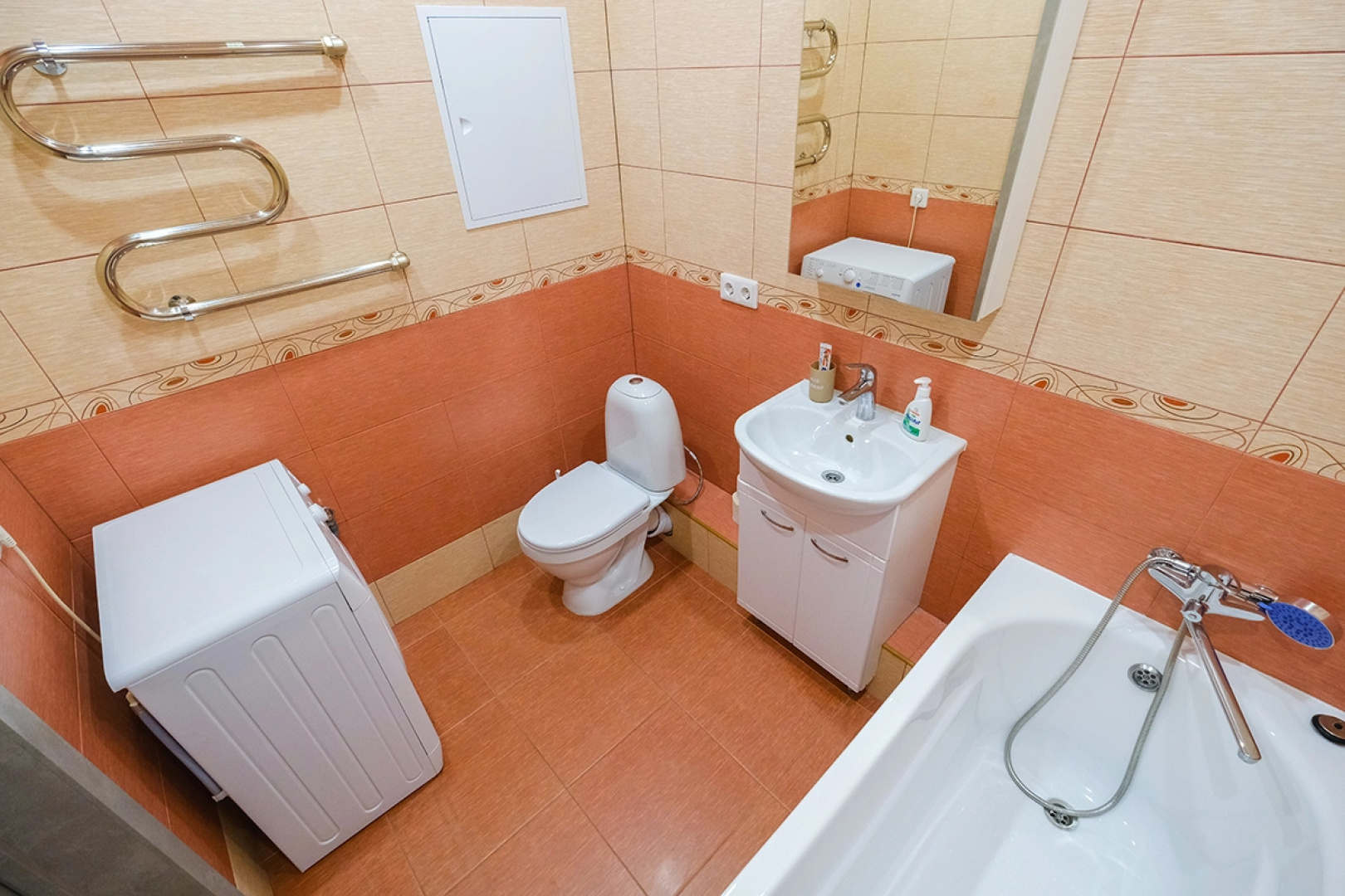 Kvartira na Nemirovicha, 144/1 Apartments