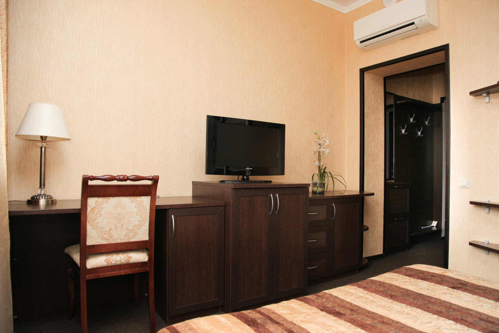 Отель Волга