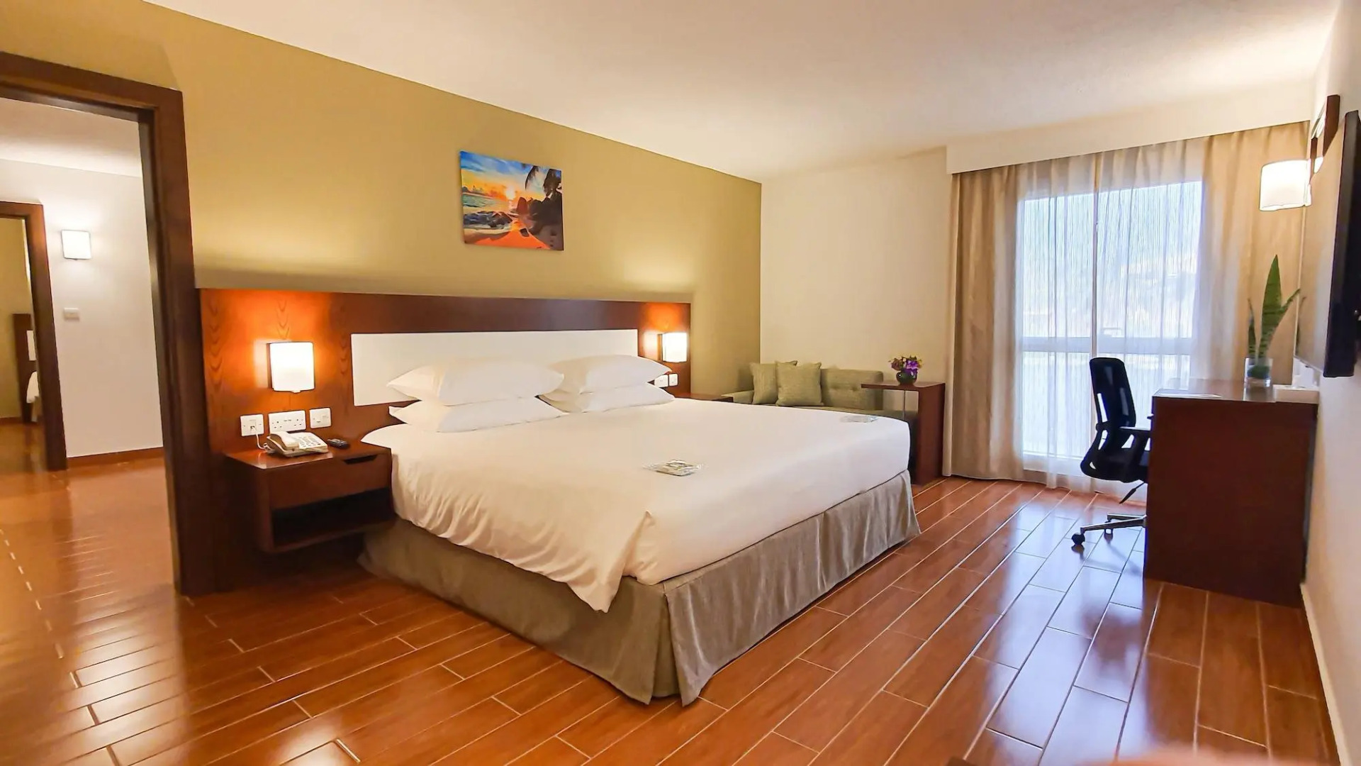 Отель Dhafra Beach