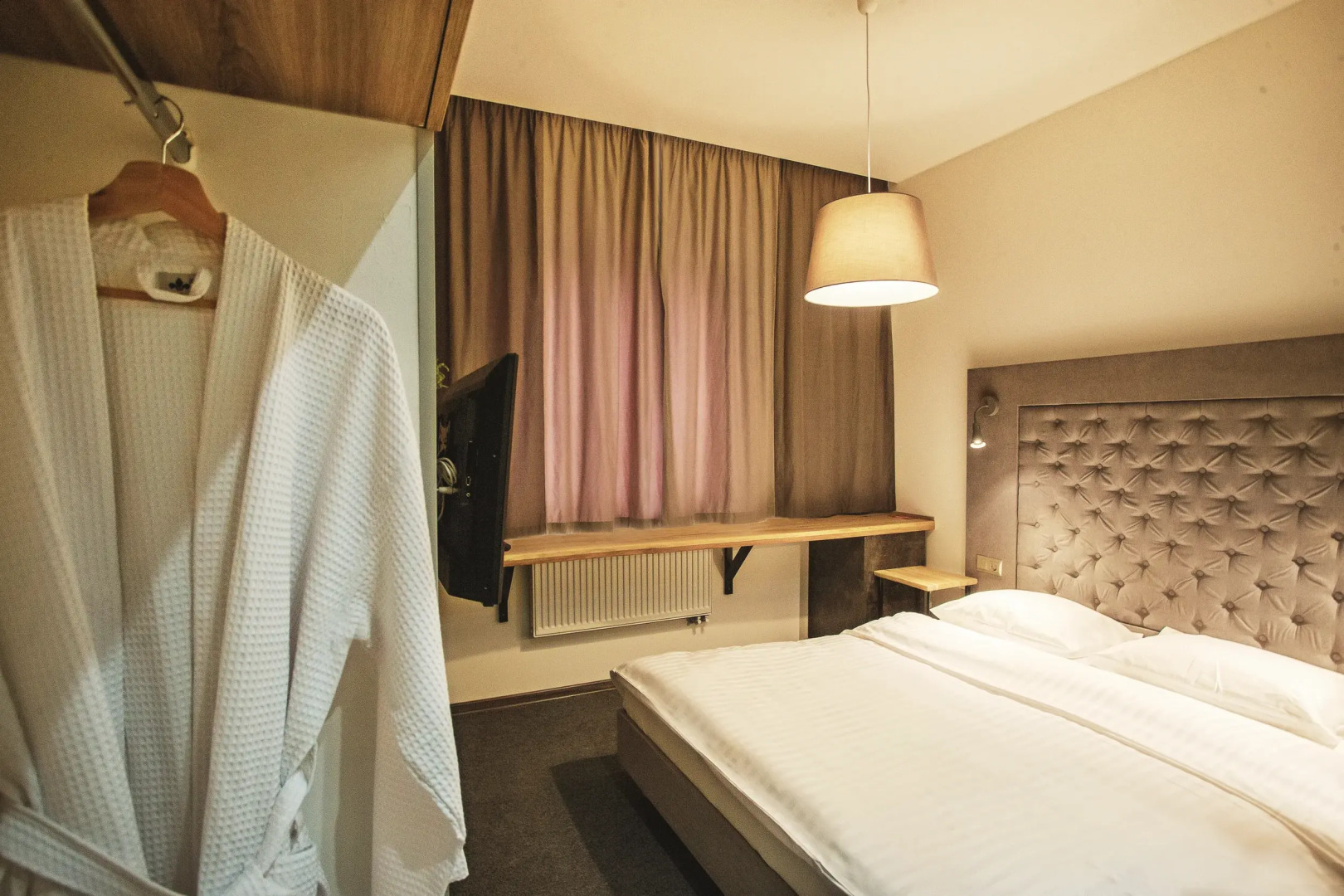 Отель У Медового моста