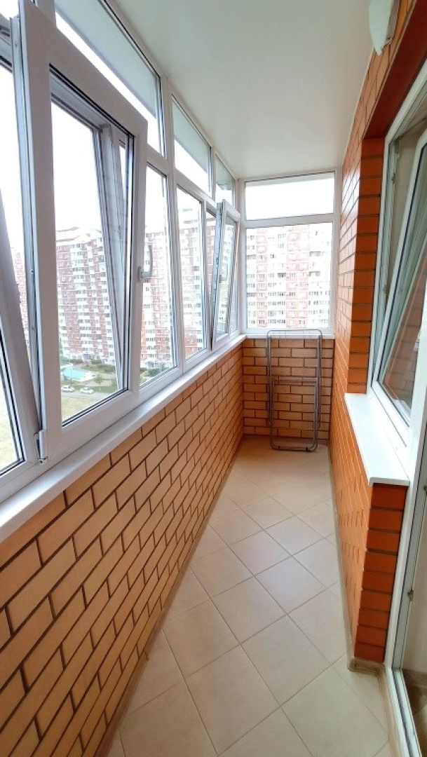 Апартаменты на Шифрина 1/1