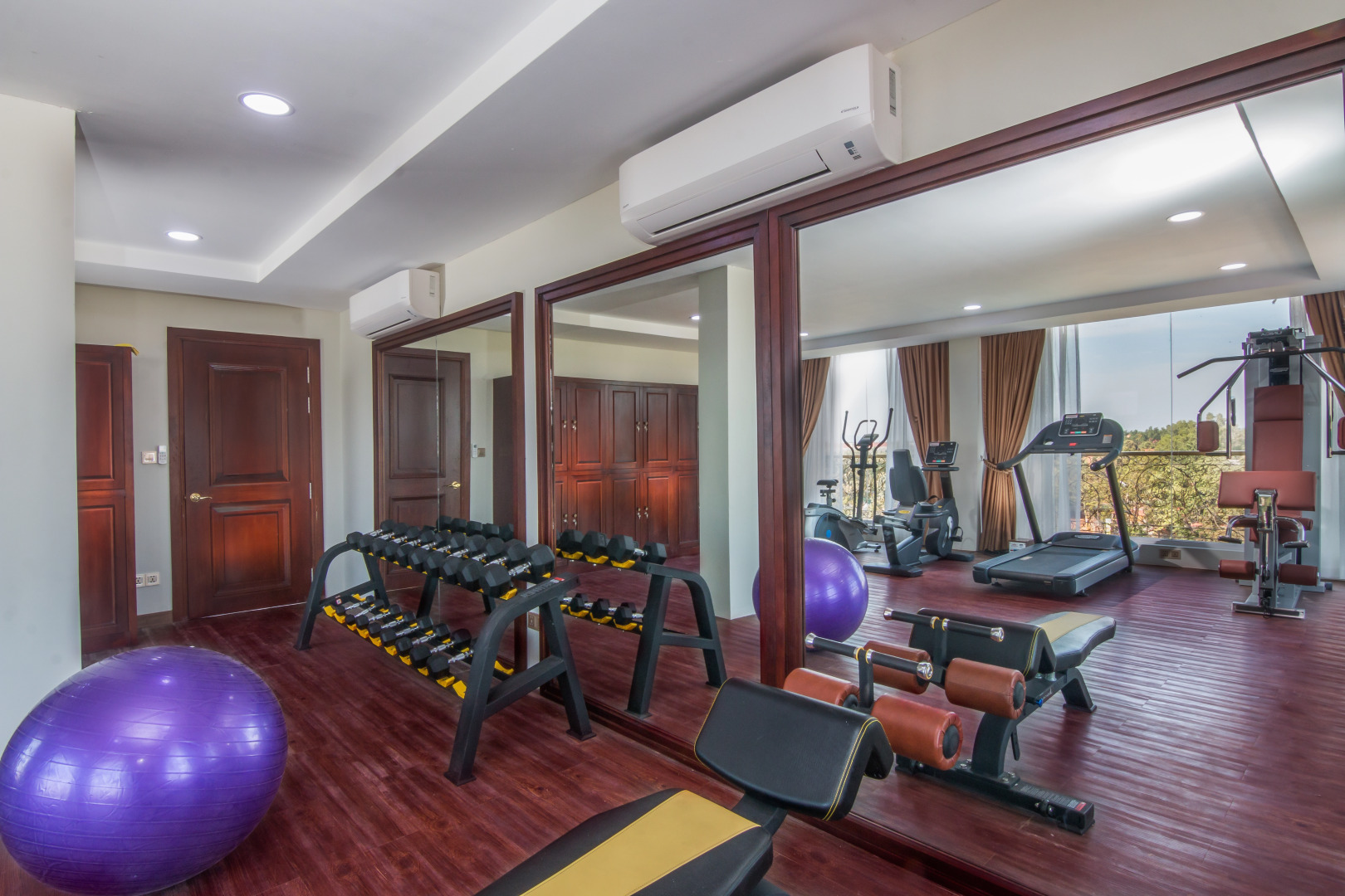 Отель Anachak Angkor Residence