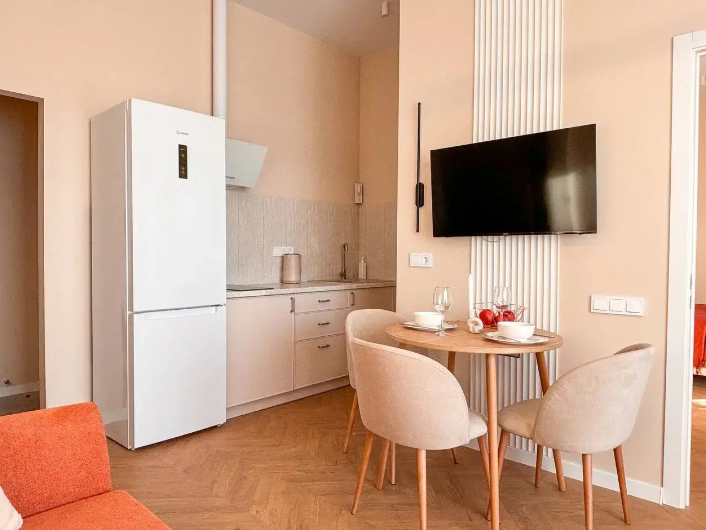 Квартира видовые апартаменты возле РМК Арены