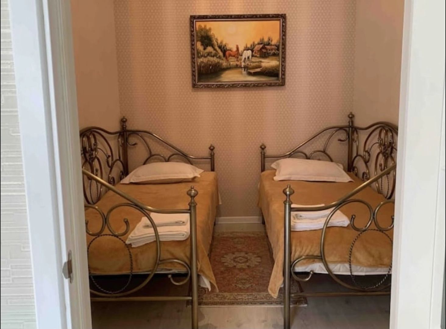 Апартаменты Квартира на Площади Гуниба