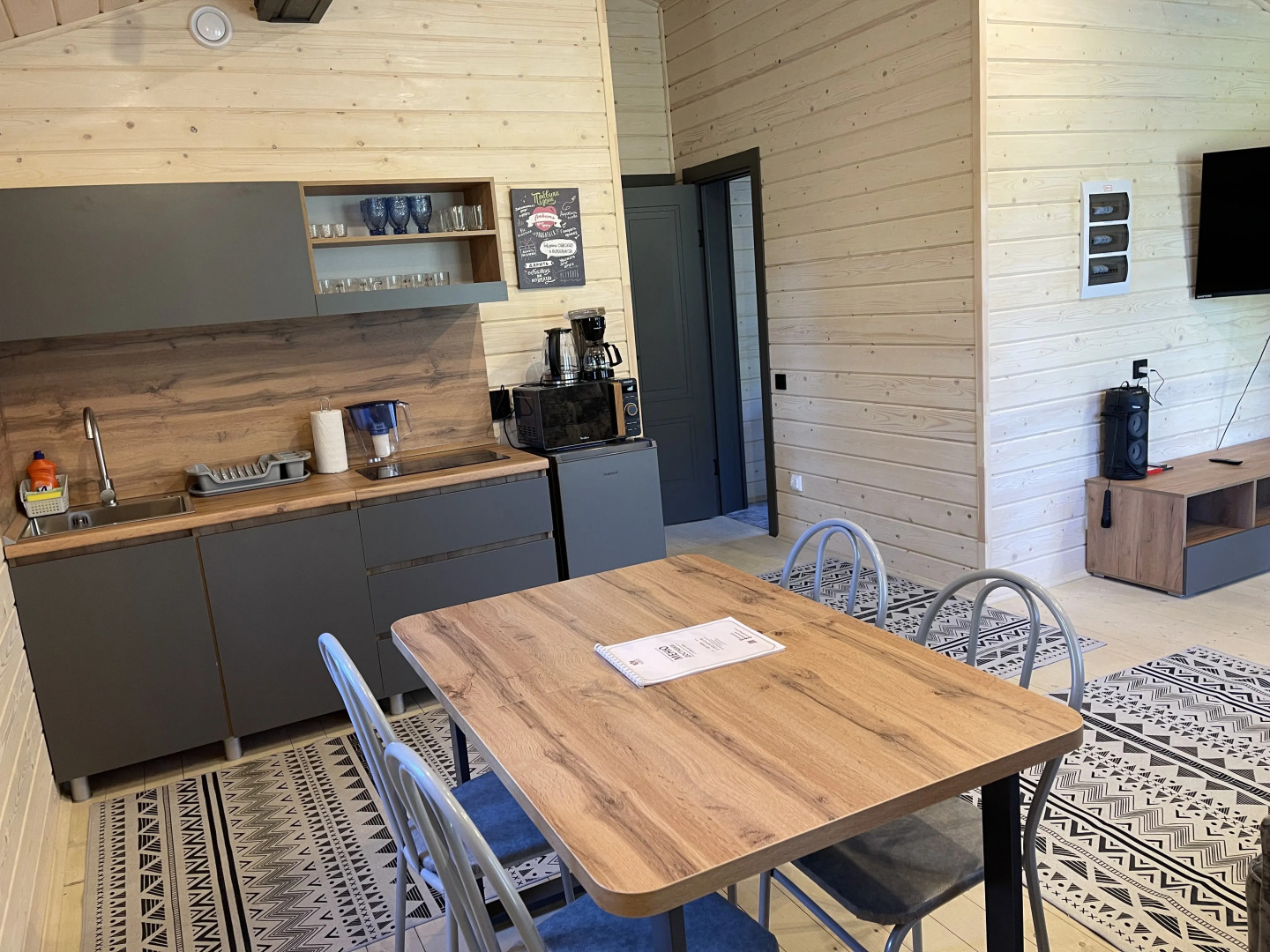 Частный дом База Хариус