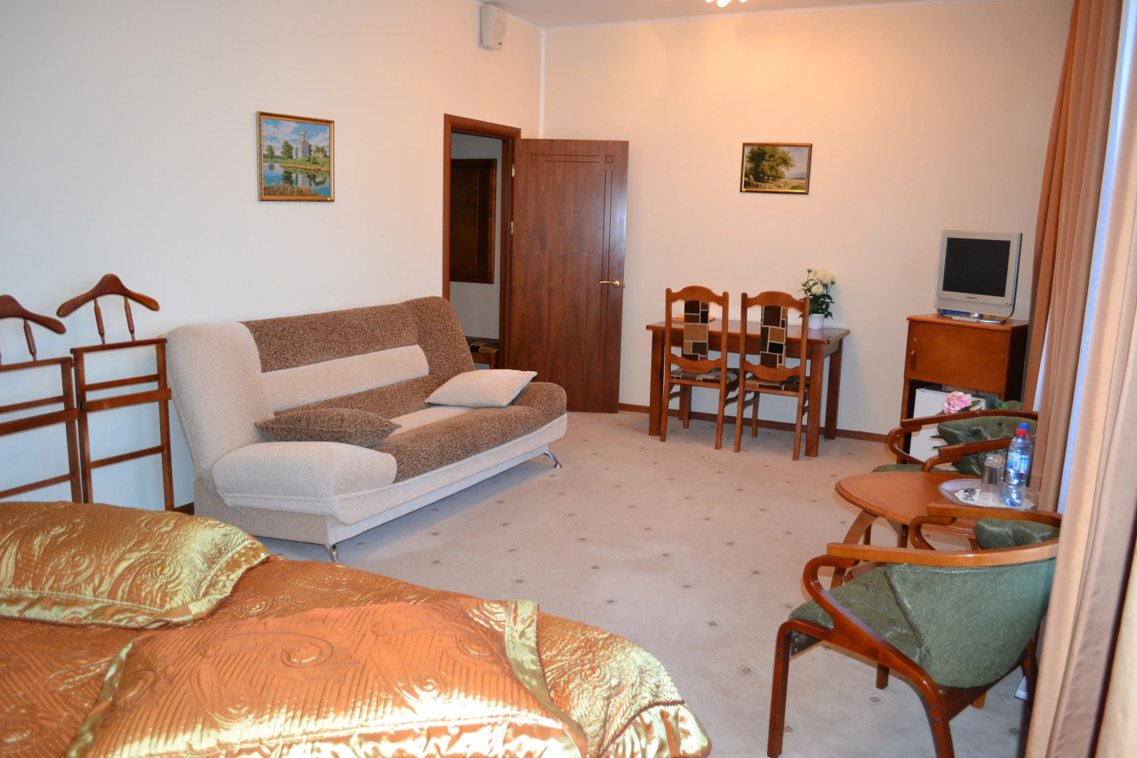 Мини-отель Золотой Ручей