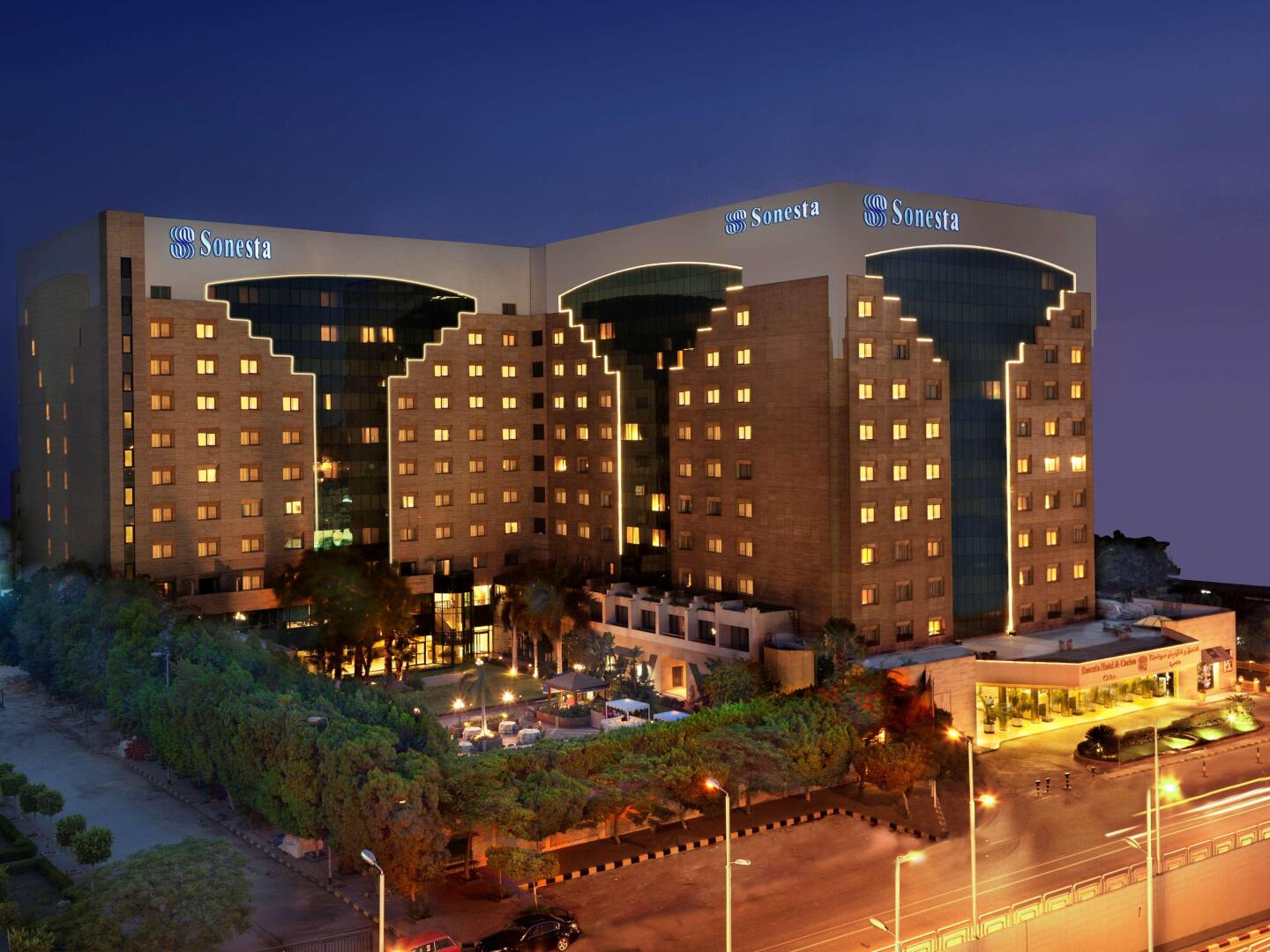 Отель Sonesta Tower & Casino Cairo