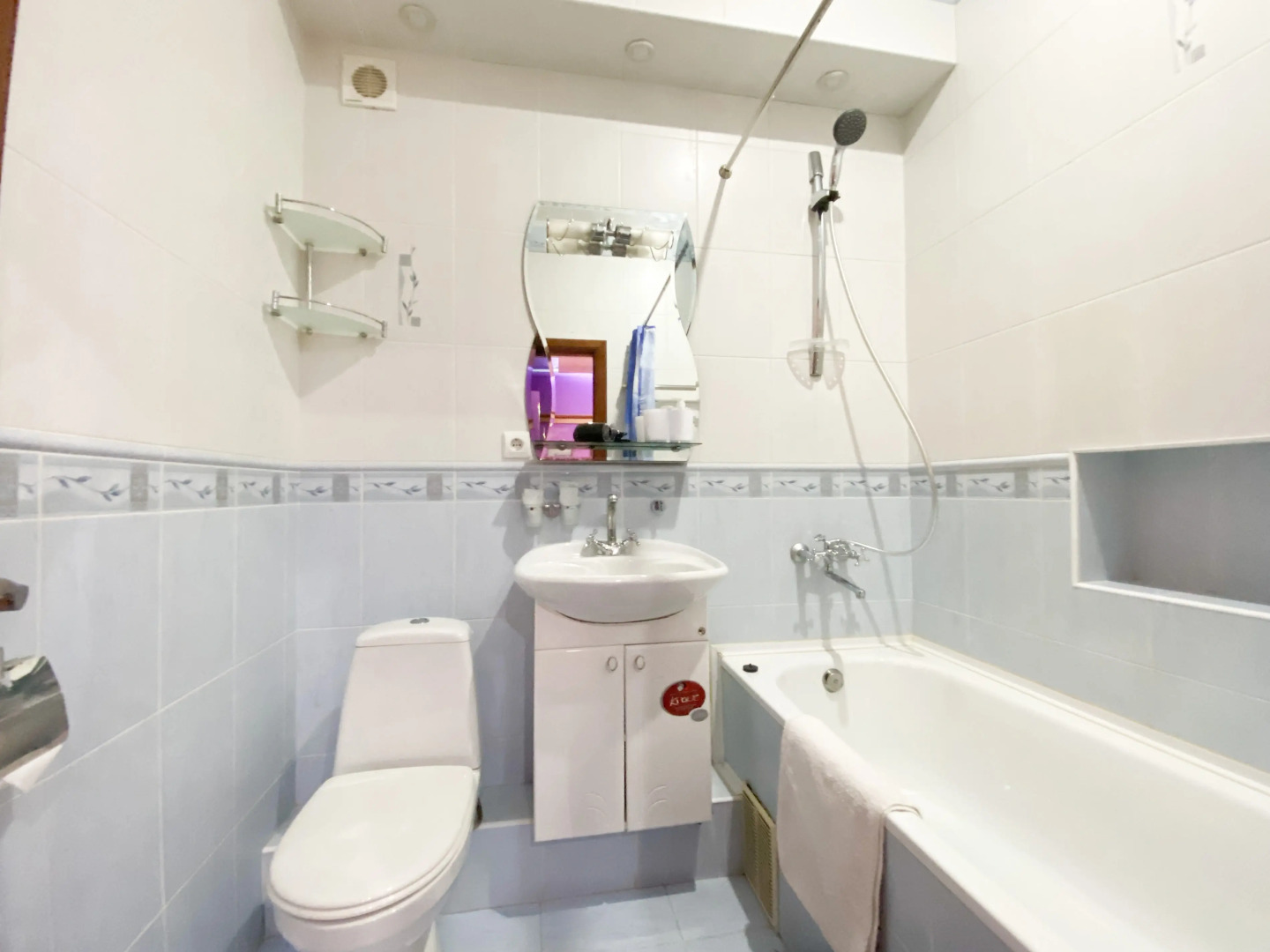 Апартаменты Счастье жить в центре Севастополя