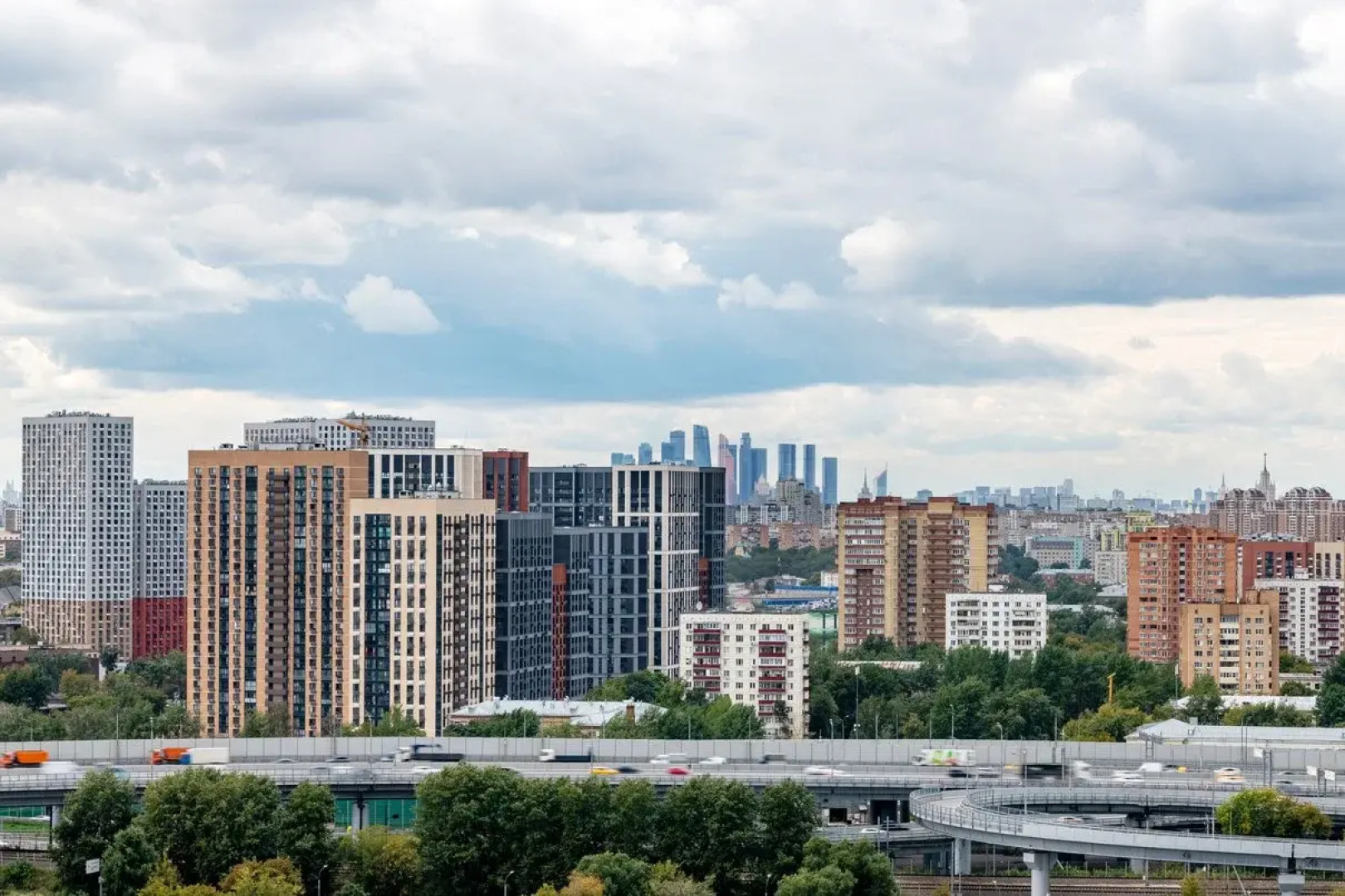 Квартира с Панoрaмным Видом нa Mоcква-Cити