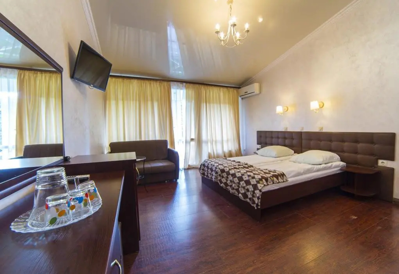 Отель Пицунда