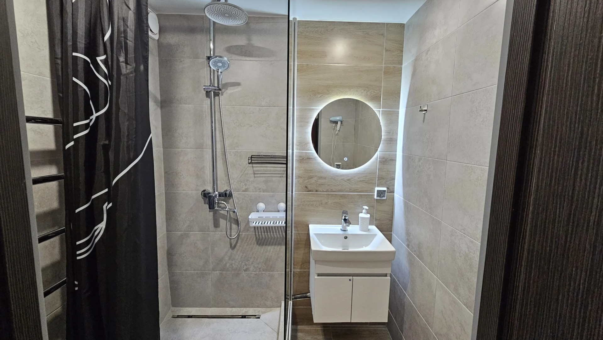 Квартира Просторная двухкомнатная