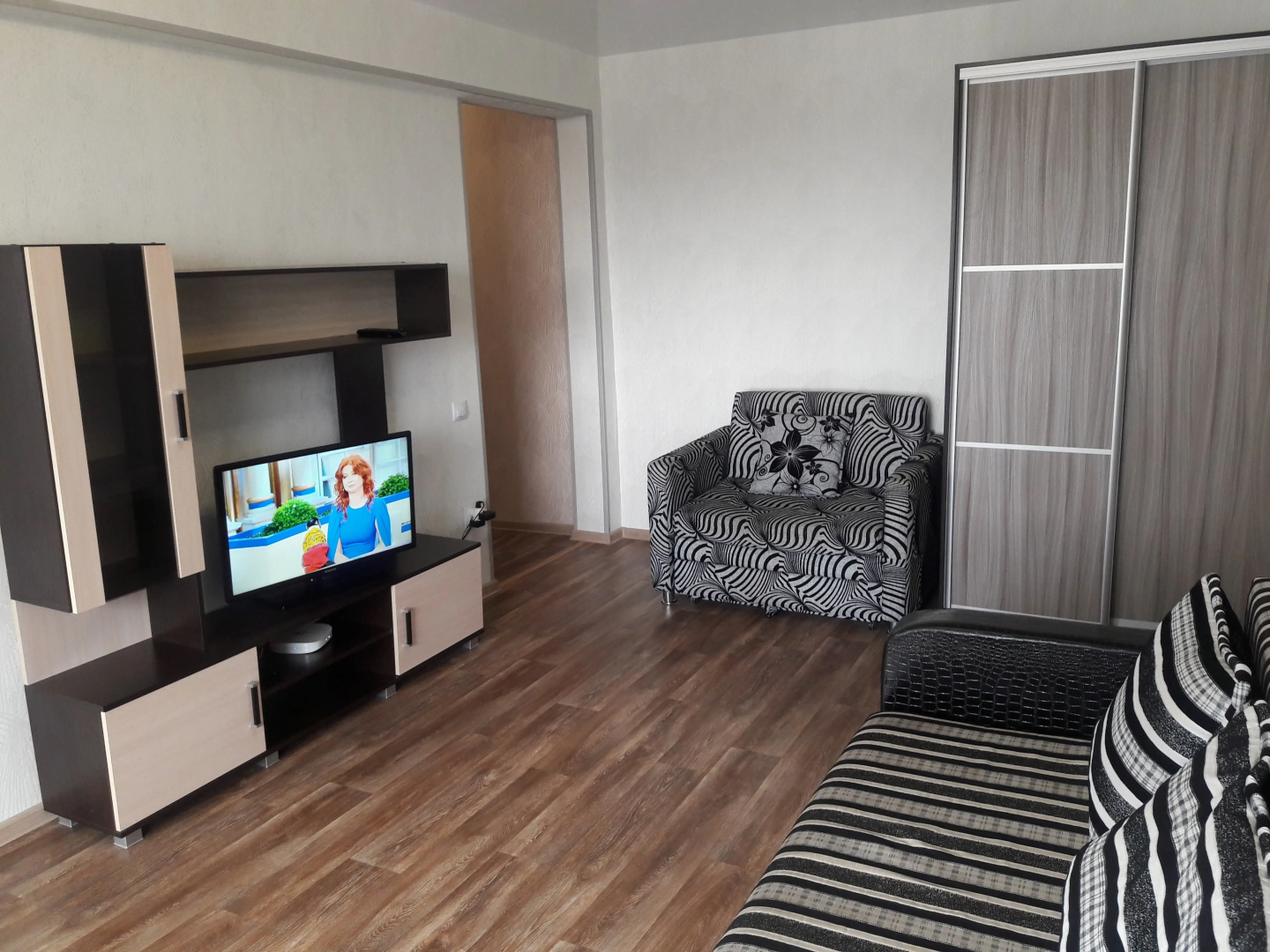 Квартира Трехкомнатная квартира на Еременко